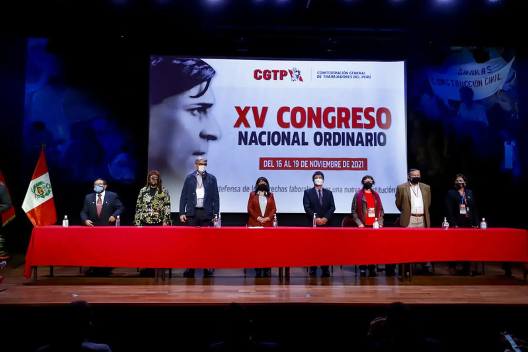 La Presidenta del Consejo de Ministros, Mirtha Vásquez, asistió al XV Congreso Nacional Ordinario de la CGTP. Foto: PCM