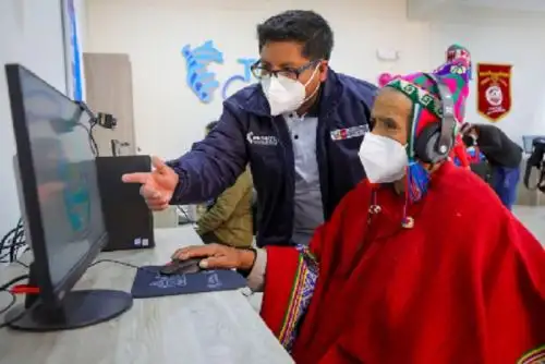 Pronatel ha contratado a 42 líderes digitales comunitarios, quienes realizarán actividades de difusión de los servicios de los CAD y orientación a la población.