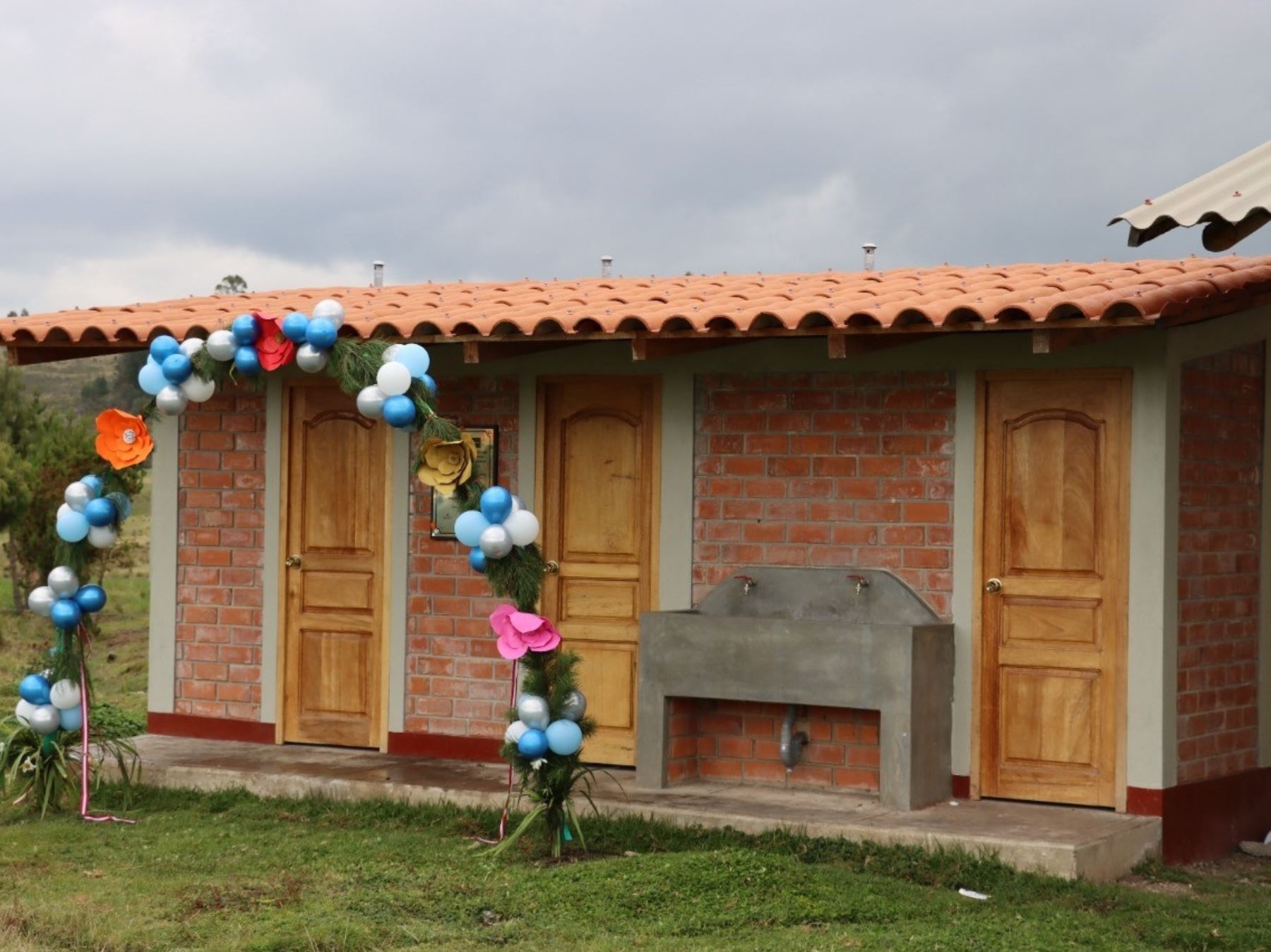 El Ministerio de Vivienda inauguró una obra de agua y saneamiento rural en el distrito de Llapa, región Amazonas, que beneficia a más de 200 pobladores. ANDINA/Difusión