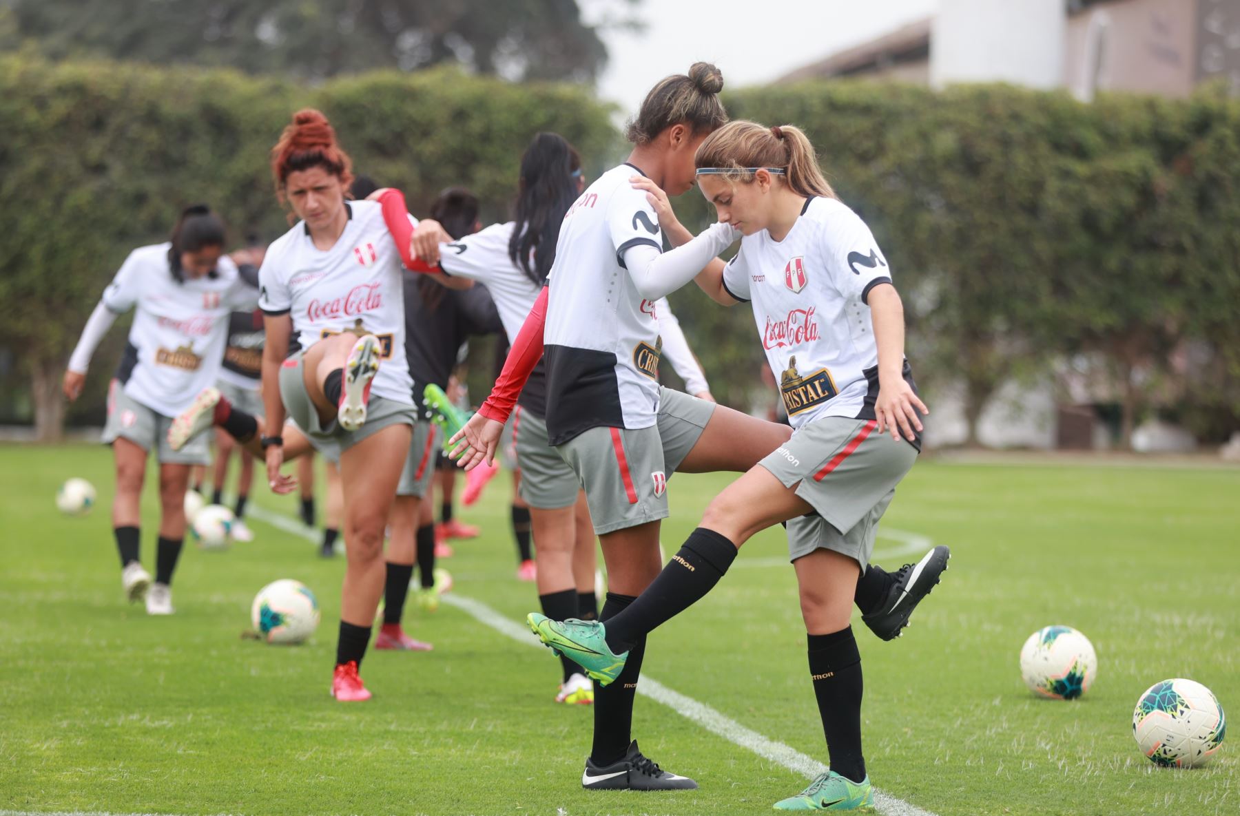 La escuadra nacional femenina se prepara con intensidad para enfrentar a Paraguay en una nueva fecha FIFA.