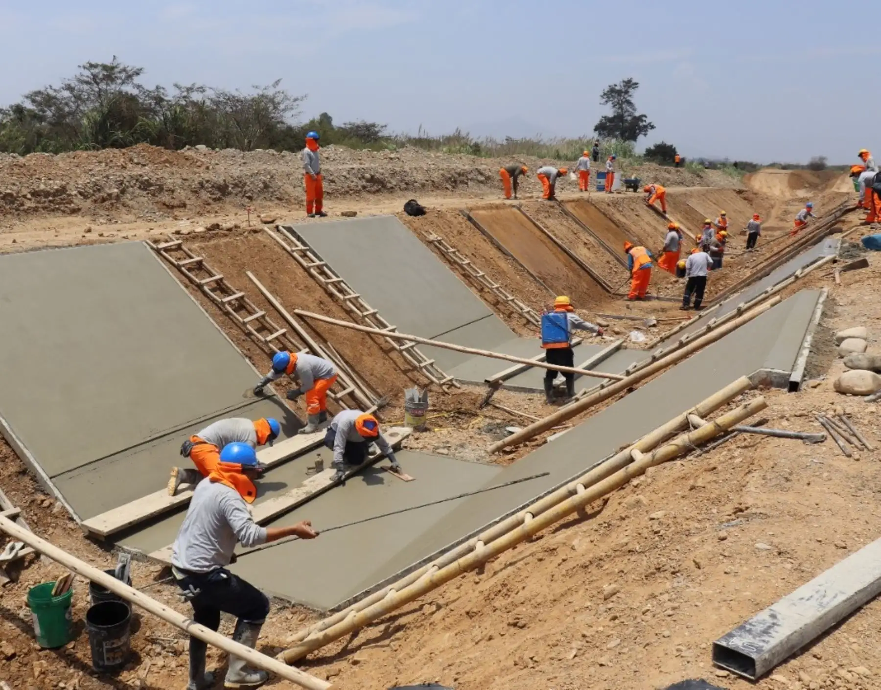 Midagri invierte más de S/ 147 millones en obras de infraestructura de riego en siete regiones del país.  ANDINA/Difusión