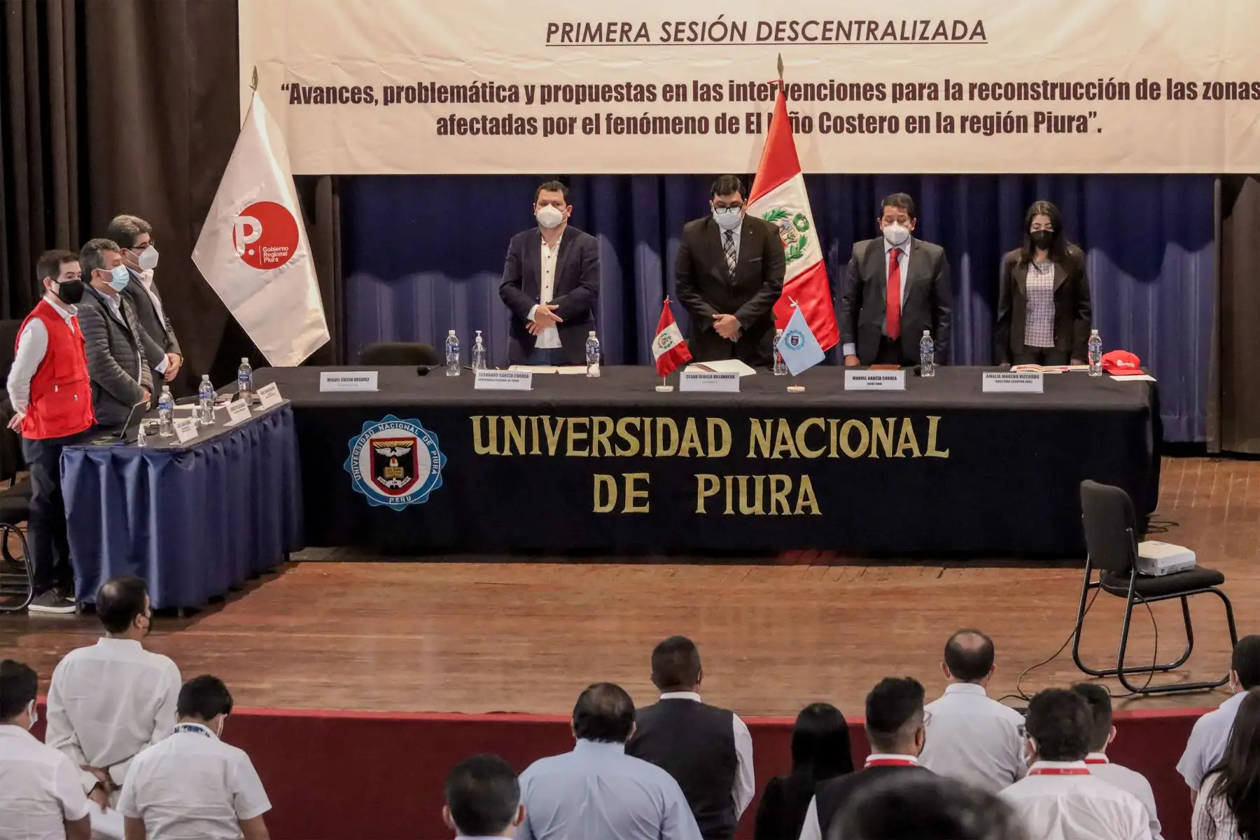 Presentación de la directora ejecutiva de la Autoridad para la Reconstrucción con Cambios, Amalia Moreno, en la sesión descentralizada de la Comisión Especial de seguimiento del proceso de Reconstrucción del Congreso de la República.
Foto: ARCC