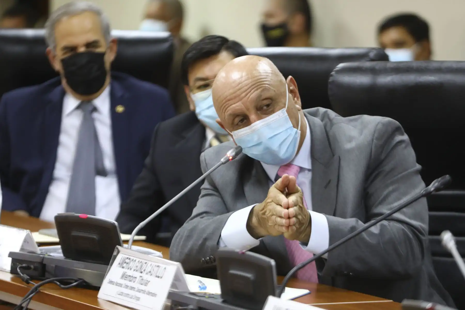 El ministro del Interior, Avelino Guillen, se presenta ante la Comisión de Defensa, Orden Interno, Desarrollo Alternativo y Lucha contra las Drogas del Congreso. Participa congresista José Cueto. Foto: Congreso de la República