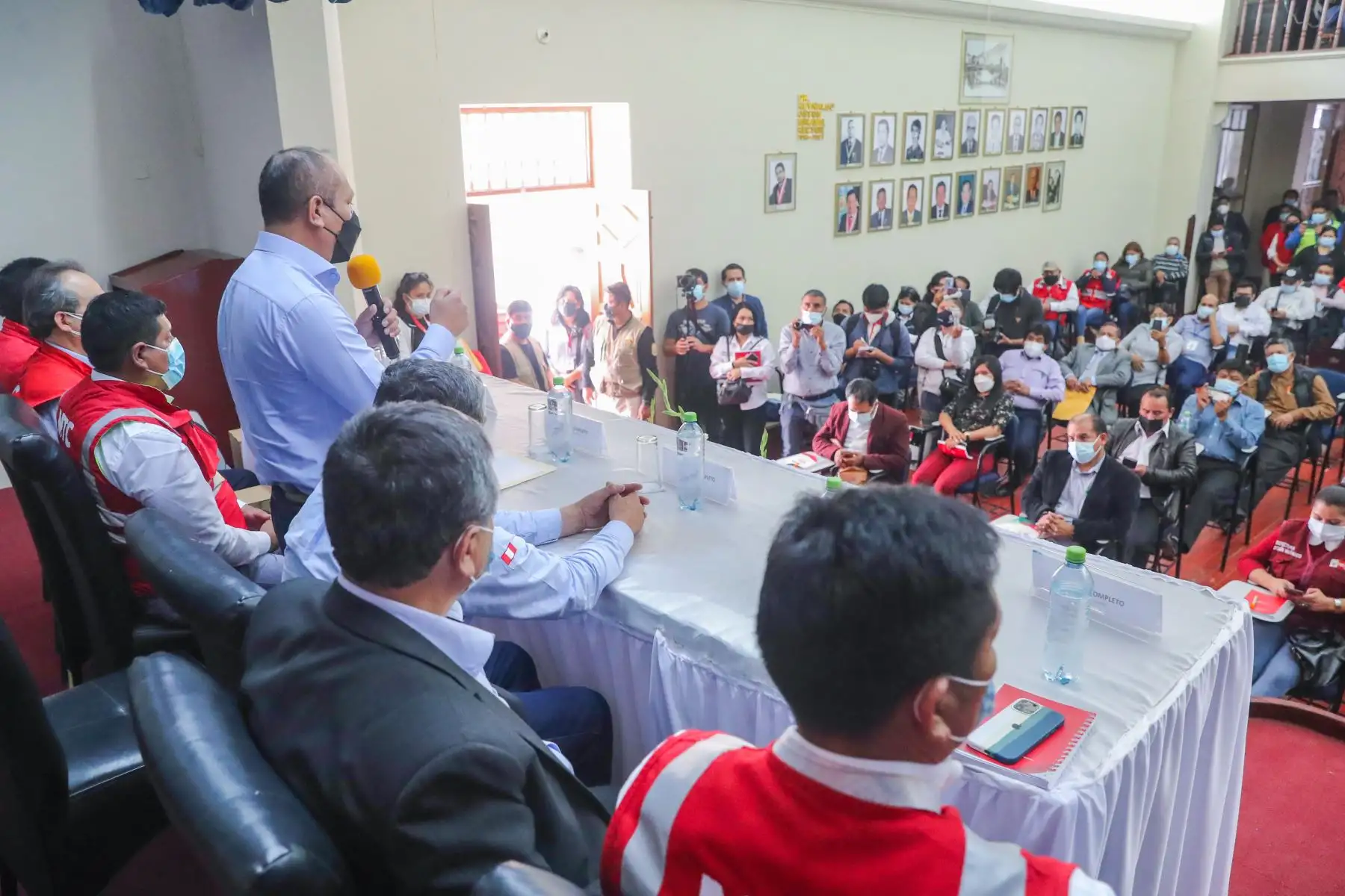 En la ciudad de Huánuco, el ministro de Transportes y Comunicaciones, Juan Francisco Silva, participó en la mesa técnica de Transporte y Seguridad Vial en la que intervinieron autoridades y alcaldes de Huánuco, Pasco y Junín. Foto: MTC