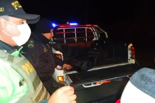 La víctima mortal es María Mercedes Romero Trujillo, quién falleció en el acto, mientras el herido es Daniel Samuel Siniegas Baldoceda, quien presenta graves quemaduras en el cuerpo.