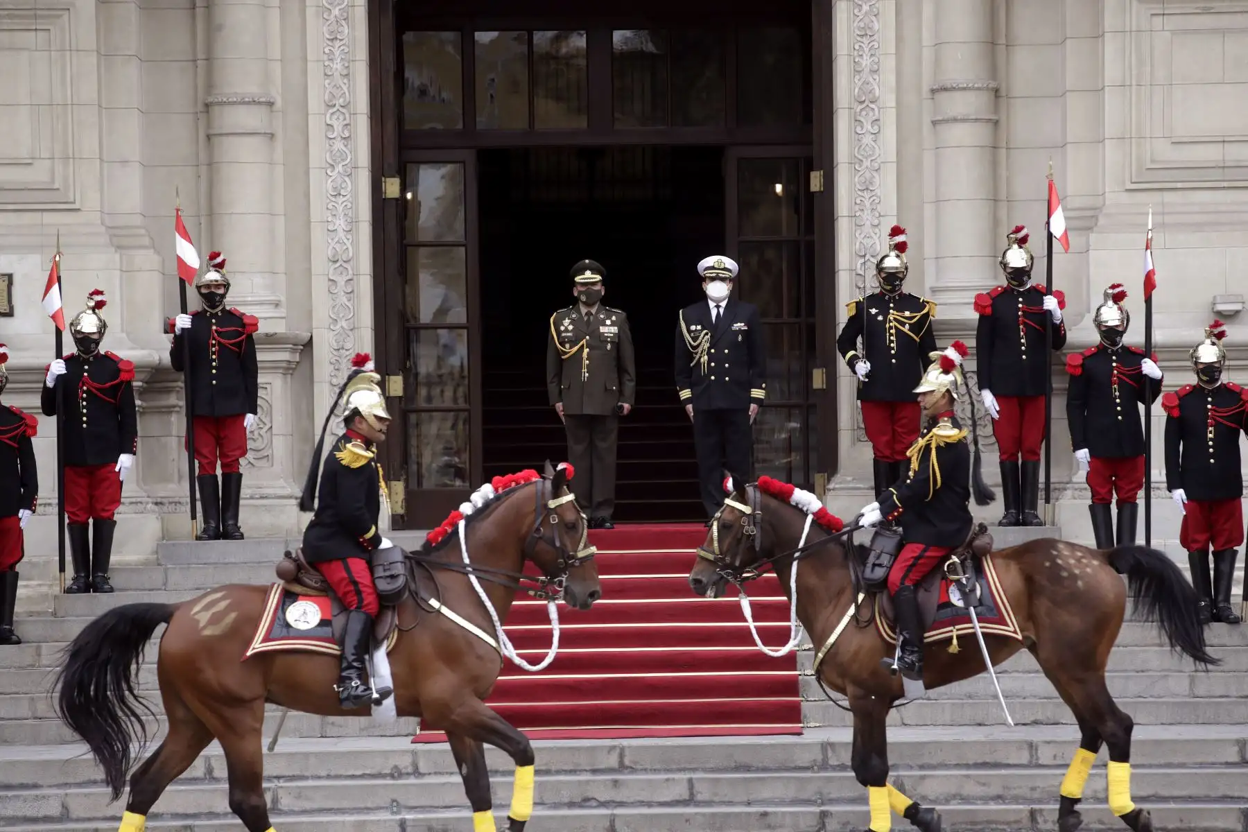 Regimiento Mariscal Domingo Nieto, Escolta del Presidente de la República, realiza tradicional Cambio de Guardia en Palacio de Gobierno. Foto: ANDINA/Prensa Presidencia