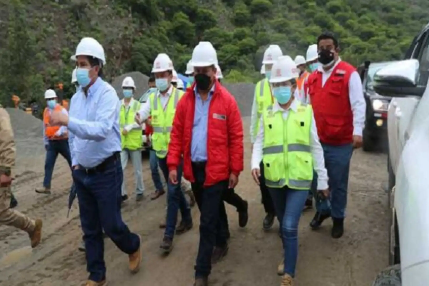 Dicha vía beneficiará a Huánuco y La Unión, pues mejorará la calidad de vida de la población y facilitará el comercio de sus productos”, refirió el ministro Juan Silva.
