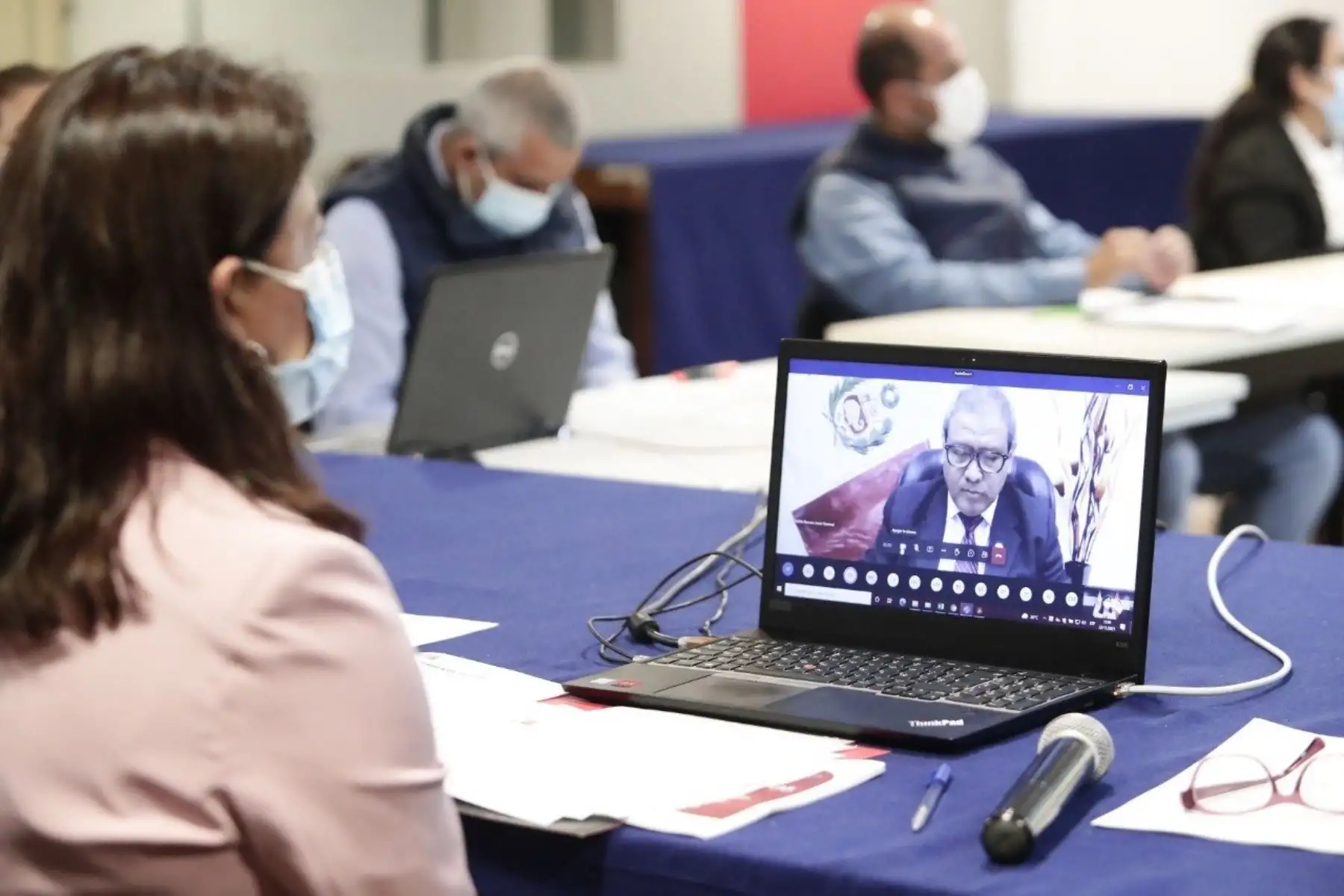 La ministra de Cultura, Gisela Ortiz, la viceministra de Interculturalidad, Rocilda Nunta, y varios funcionarios del Ministerio, participaron de la IX Sesión Ordinaria de la Comisión de Cultura y Patrimonio Cultural del Congreso. Se trató el sustento a las observaciones a la autógrafa de Ley que modifica la Ley General de Patrimonio Cultural de la Nación, así como la sustentación a la propuesta de modificación de la denominación del Ministerio de Cultura por Ministerio de las Culturas. Foto: Mincul