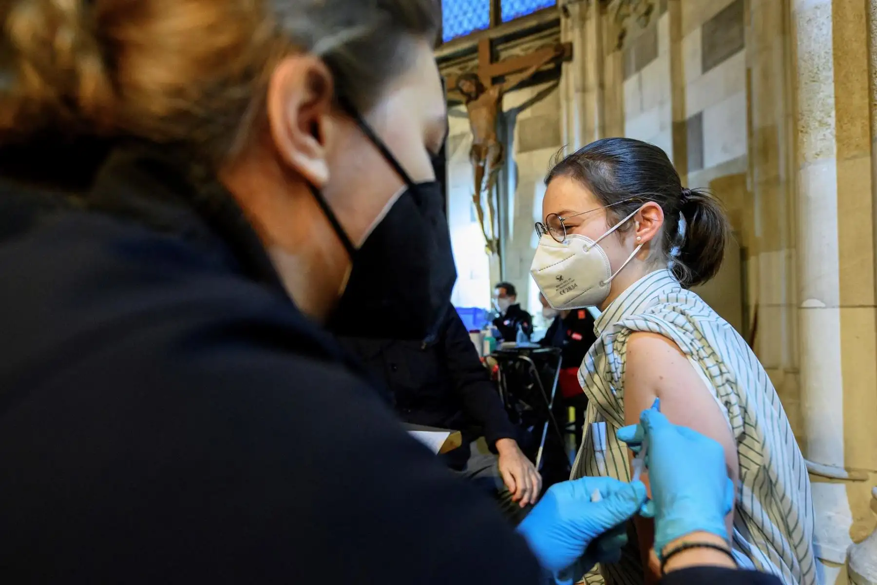 OMS alerta de 700 mil muertes por covid-19 en Europa hacia marzo del 2022.