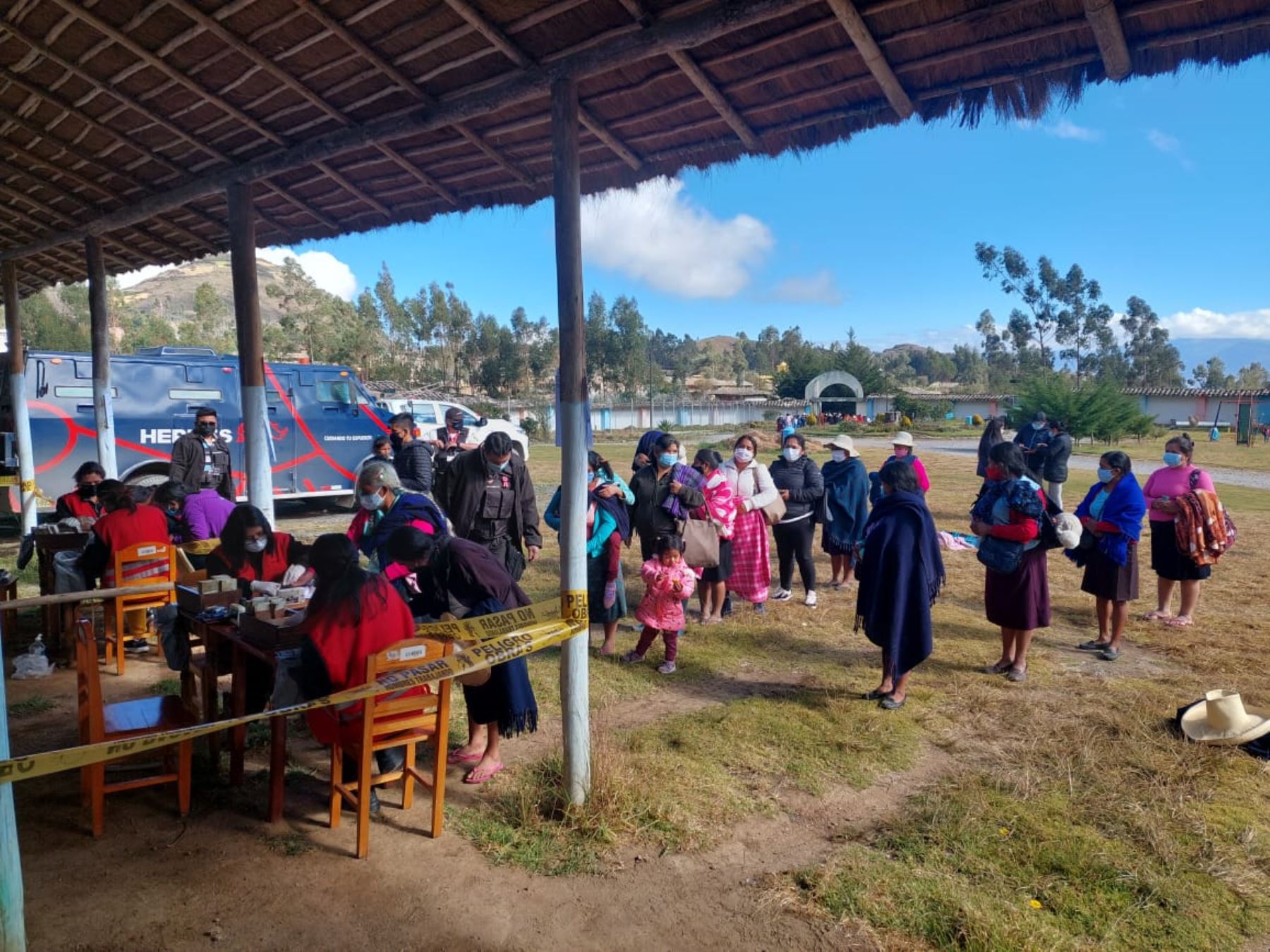 Cajamarca: Juntos moviliza carritos pagadores para entrega de abonos en zonas alejadas