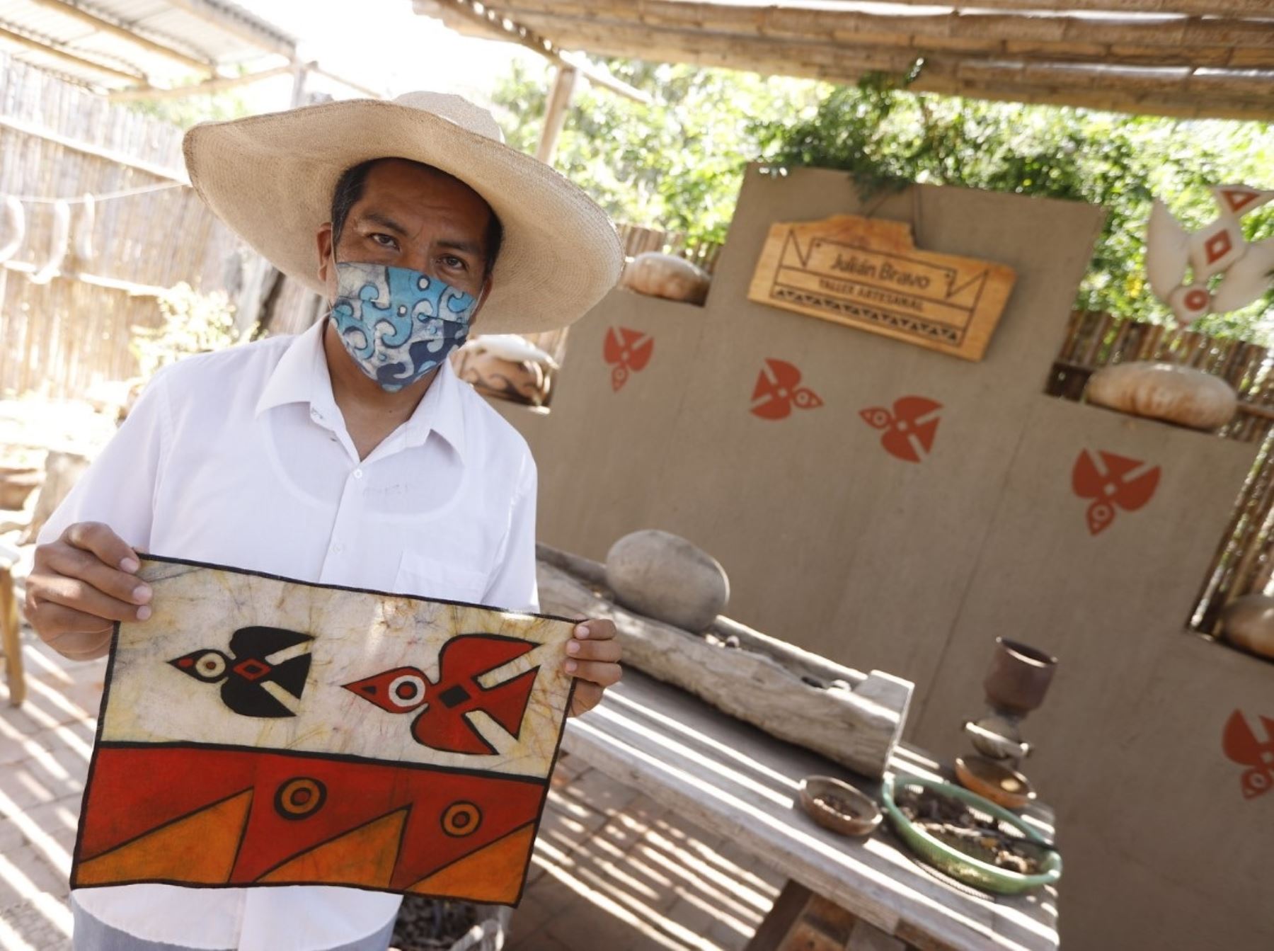Un total de 35 artesanos de todo el país exponen sus mejores trabajos en la feria macrorregional que se realiza en Chiclayo, en Lambayeque, hasta este domingo 28 de noviembre. ANDINA/Difusión