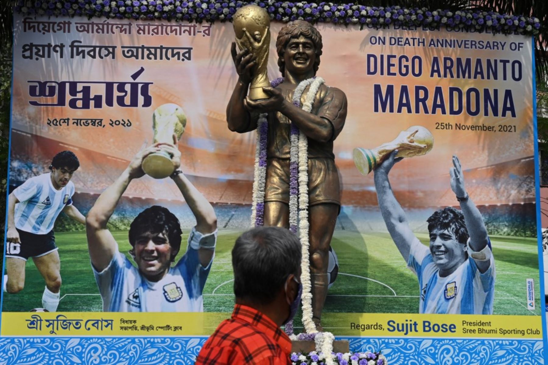 El mundo del fútbol le rinde homenaje a Diego Maradona al cumplir un año de su muerte