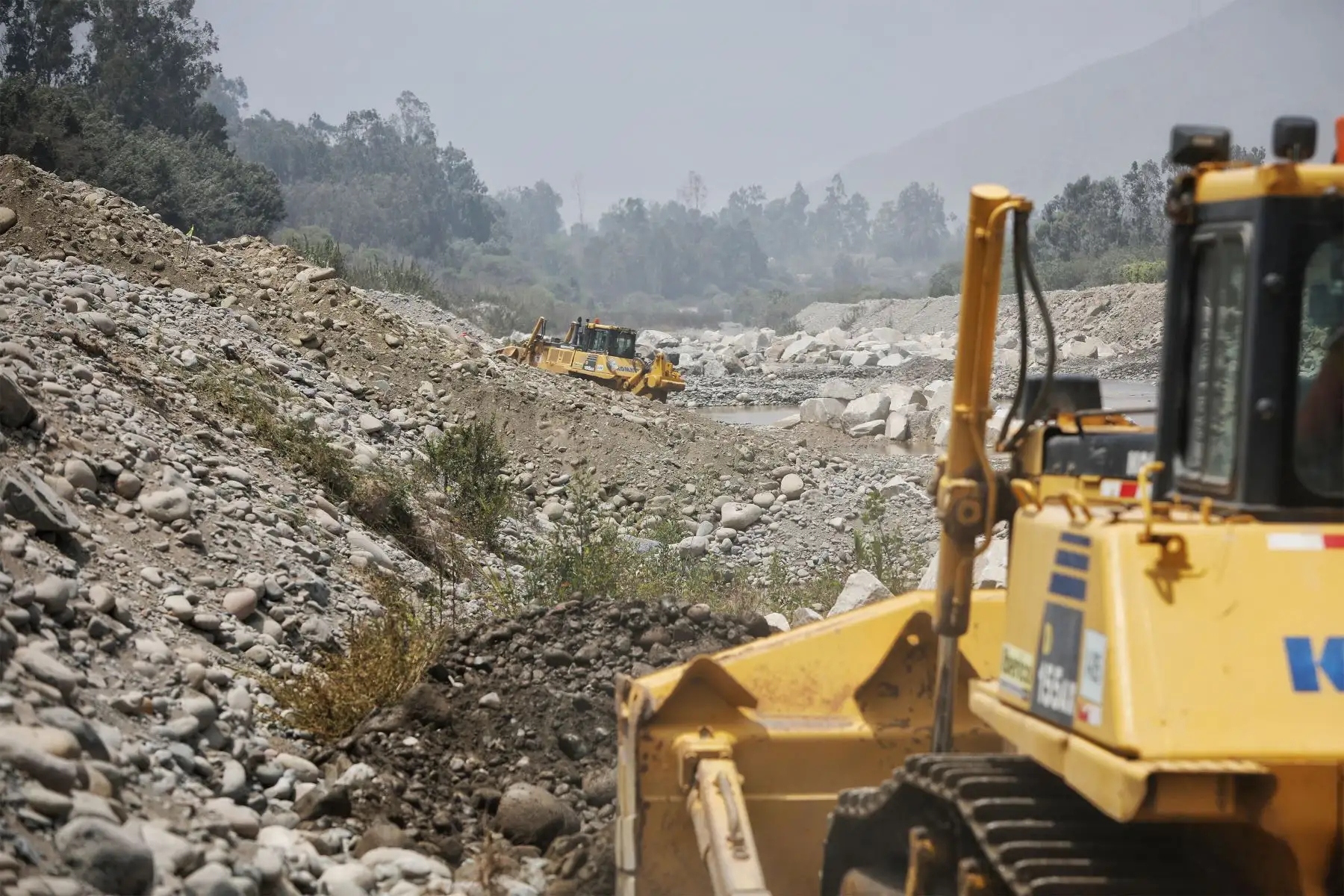 Alcalde de Lima, Jorge Muñoz supervisa inicio de obras en el puente Inca Moya, en Cieneguilla.
Foto: MML
