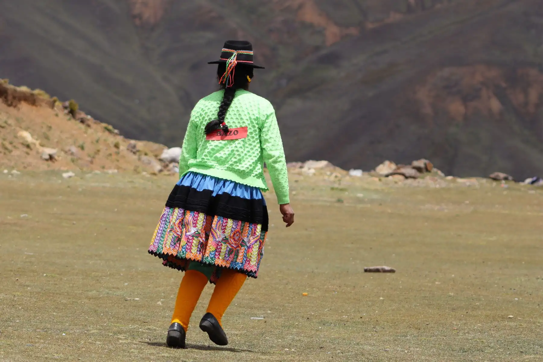 Más de 70 usuarias del programa Juntos, del Midis que residen en la comunidad de Llillinta,  provincia de Huaytará en Huancavelica, participaron en una actividad de sensibilización para la prevención de la anemia que cerró con una jornada deportiva de fulbito femenino denominado La copa de hierro.
Foto: Juntos Huancavelica