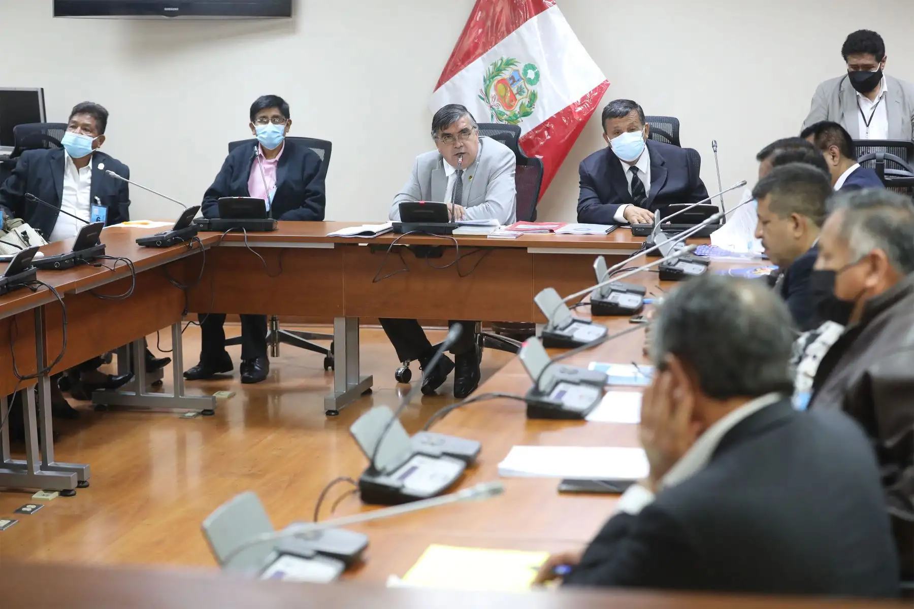 El Congreso de la República continúa hoy con diversas actividades a través de las sesiones virtuales de sus comisiones ordinarias y grupos de trabajo especiales.
Foto: Congreso