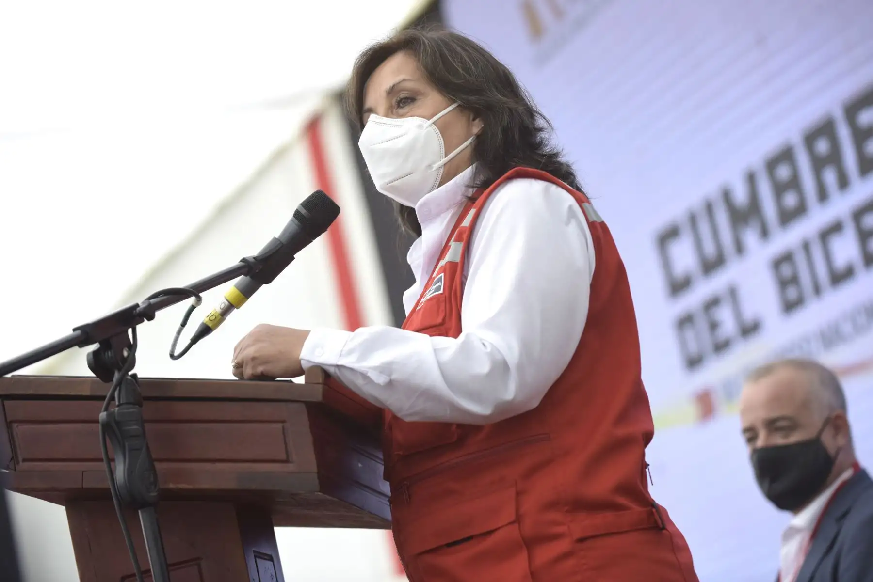 El presidente de la República, Pedro Castillo, asiste a la clausura de la Cumbre Municipal del Bicentenario 2021, organizada por la Federación de Municipios Libres del Perú. Foto: ANDINA/Prensa Presidencia