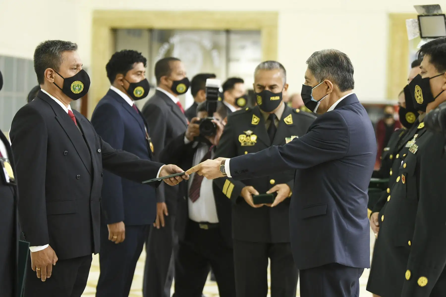 El ministro del Interior, Avelino Guillén, encabeza ceremonia de reconocimiento al personal de la División de Investigación de Secuestros y Extorsiones de PNP. Foto: ANDINA/Mininter