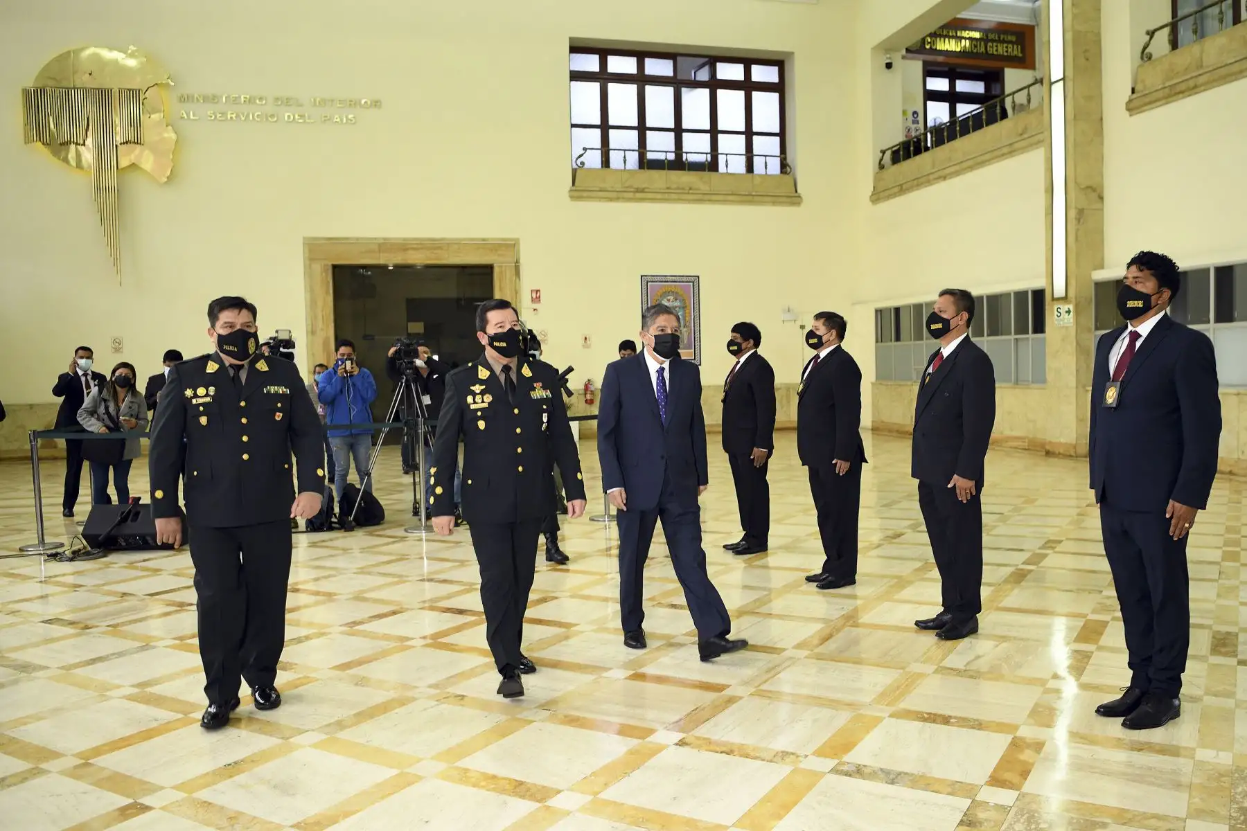 El ministro del Interior, Avelino Guillén, encabeza ceremonia de reconocimiento al personal de la División de Investigación de Secuestros y Extorsiones de PNP. Foto: ANDINA/Mininter