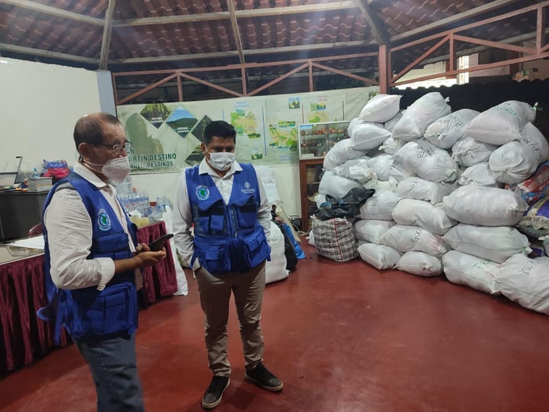 Con envío de ayuda humanitaria, el Gobierno Regional San Martín atiende a los damnificados y afectados por el fuerte sismo de magnitud 7.5 registrado el domingo en Amazonas. ANDINA/Difusión