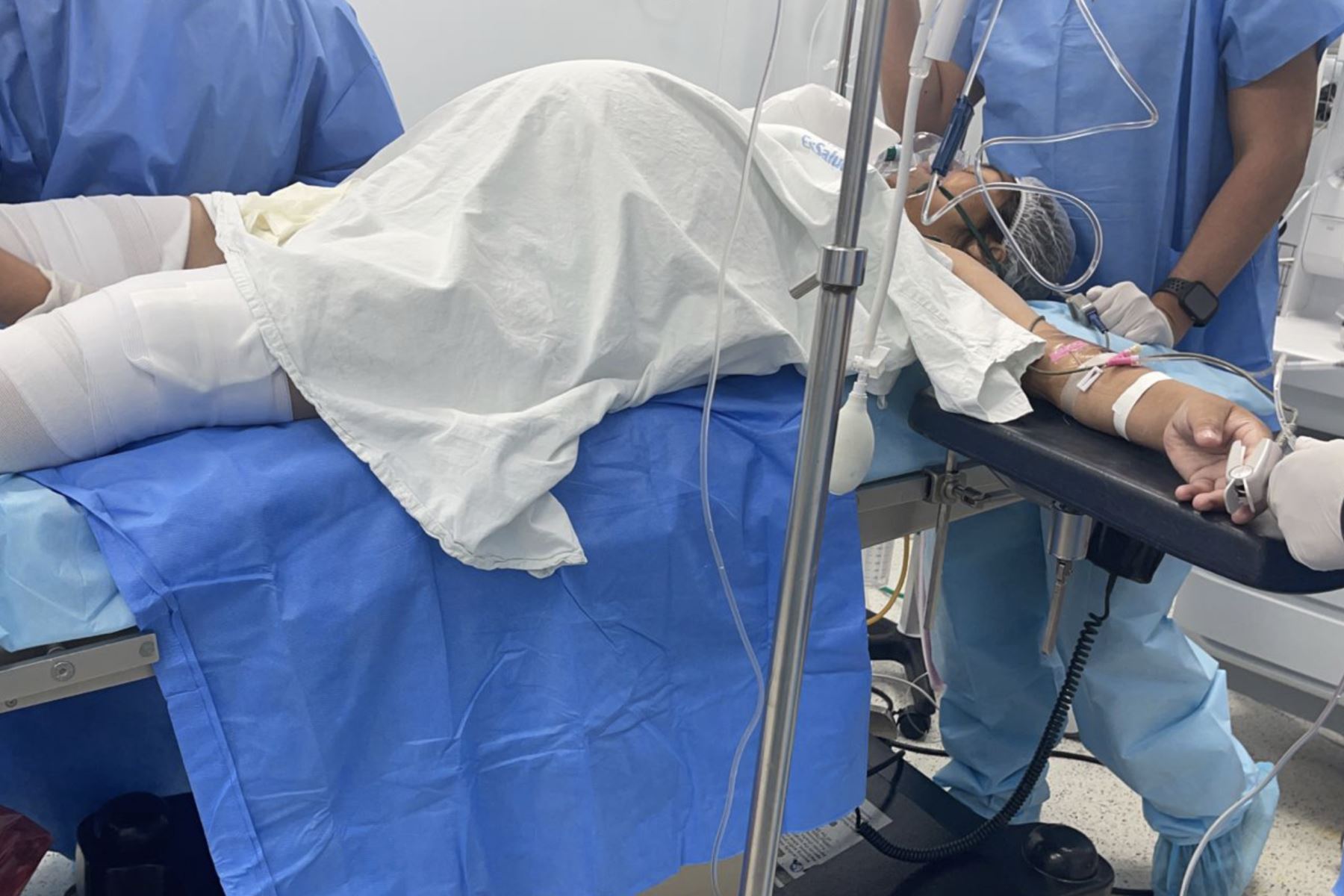 Médicos de EsSalud extirpan tumor de más de 12 kilos. Foto: ANDINA/Difusión
