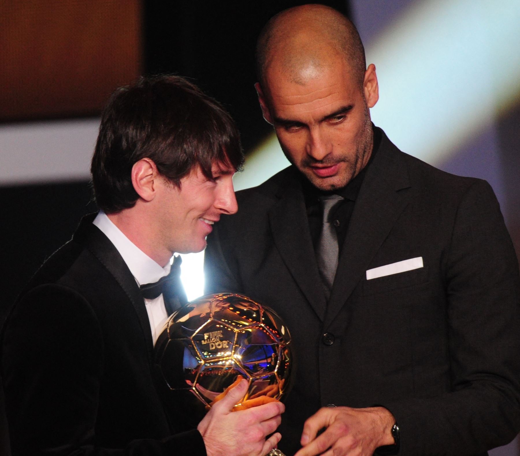 El Pep Guardiola respalda la decisión de otorgar el sétimo Balón de Oro a Messi