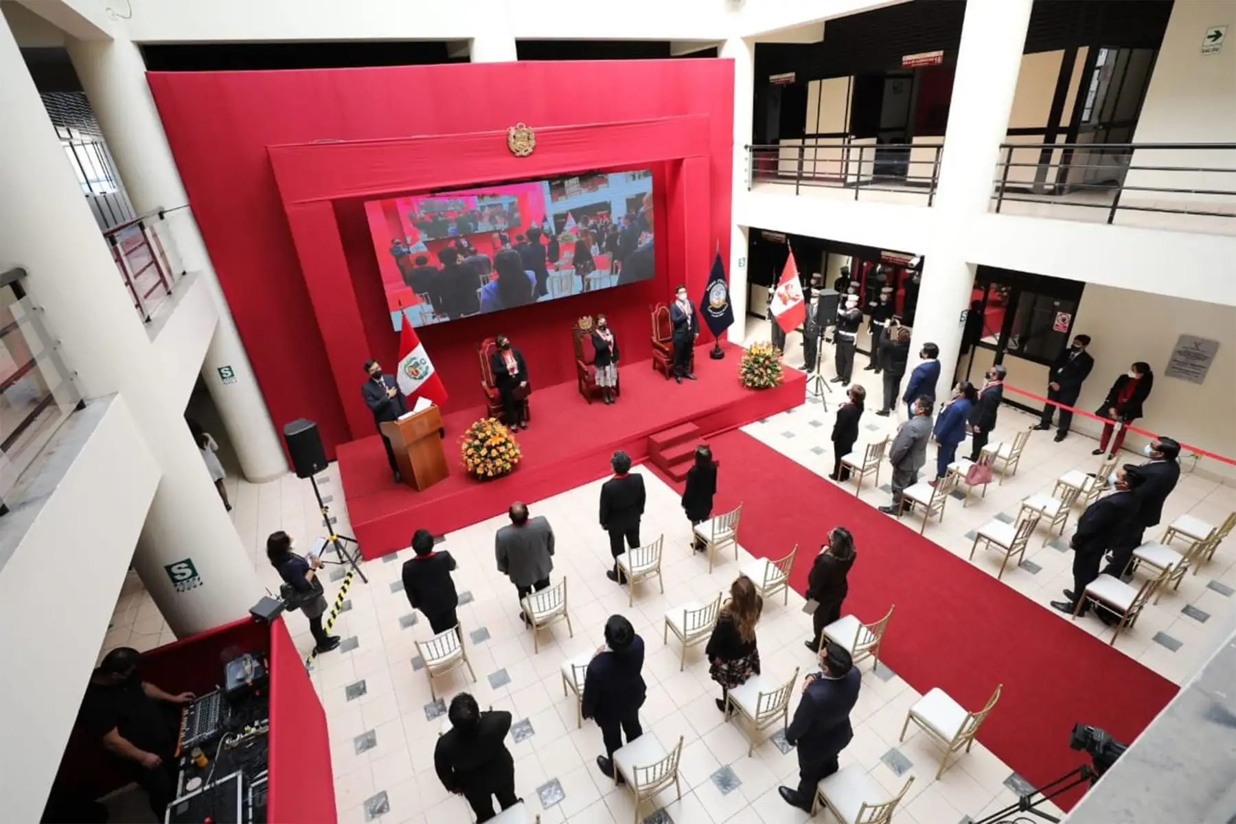 Presidenta del Poder Judicial participa en la ceremonia por el XXVII Aniversario de la Corte Superior de Justicia de Lima Norte.
Foto:Poder Judicial