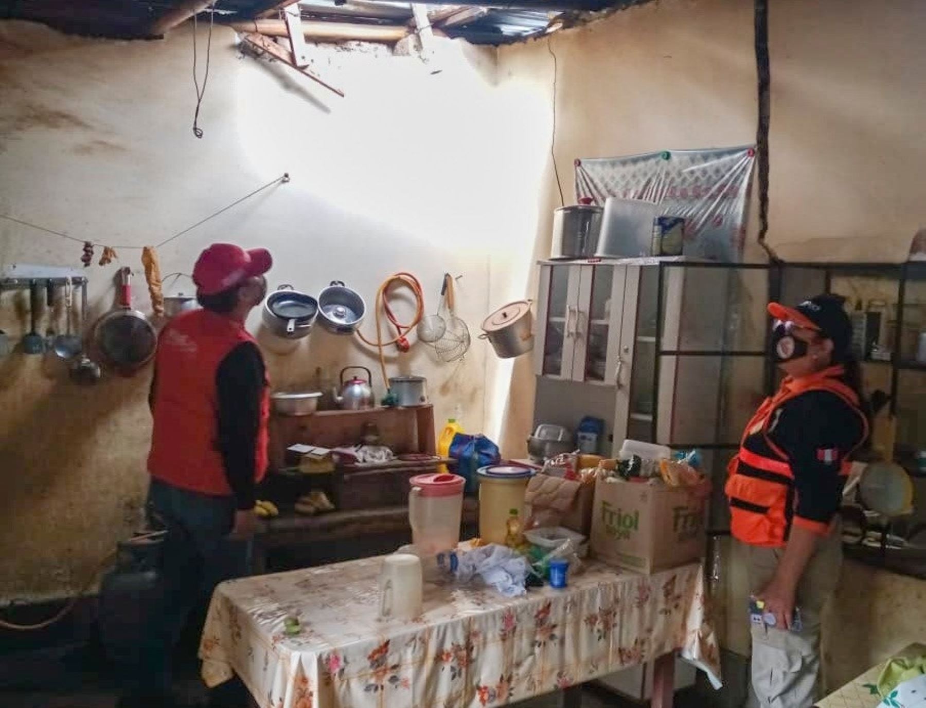 Un total de 17 brigadas del Ministerio de Vivienda recorren las zonas afectadas por el fuerte sismo de magnitud 7.5 en Amazonas, Cajamarca y San Martín para evaluar los daños que presentan las viviendas. ANDINA/Difusión
