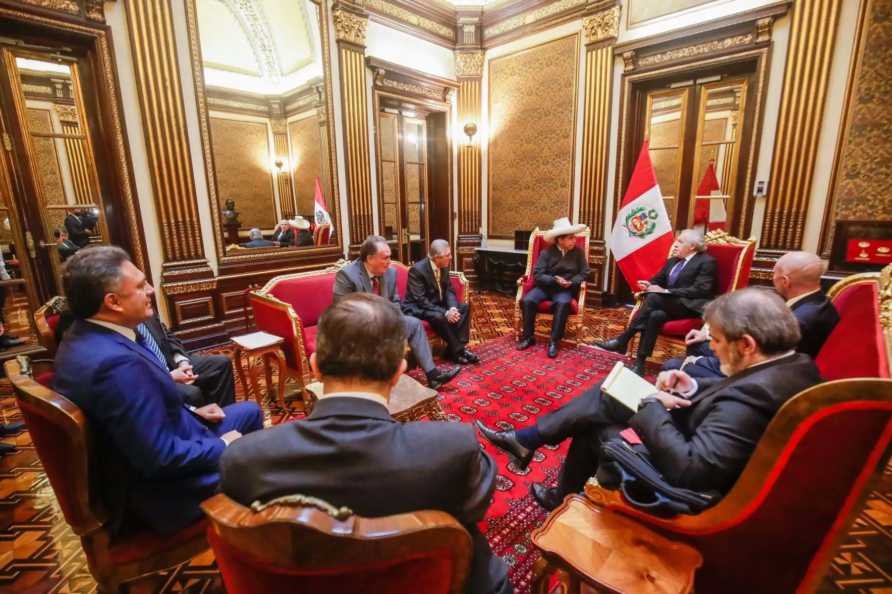 Presidente de la República, Pedro Castillo, recibe en visita oficial al Secretario General de la Organización de Estados Americanos (OEA), Luis Almagro.
Foto: ANDINA/ Presidencia Perú