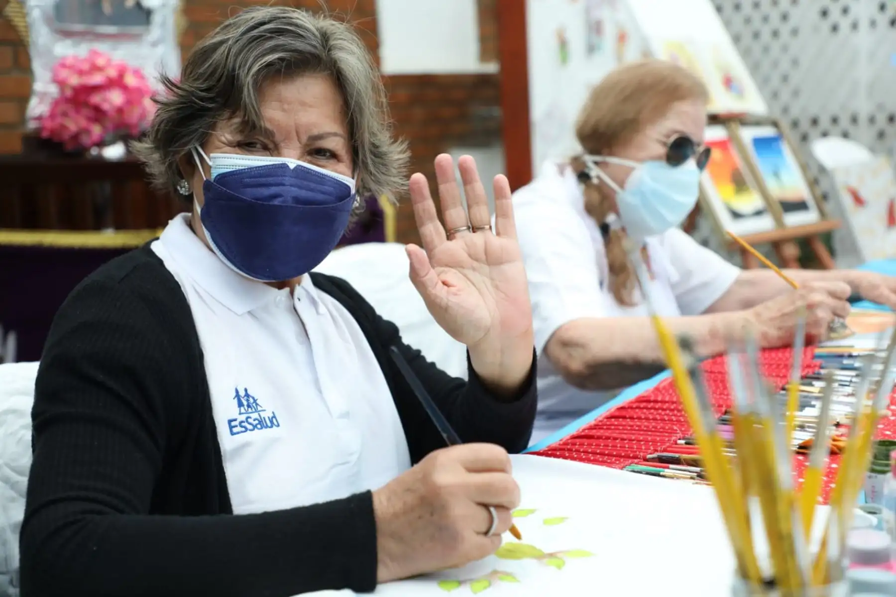EsSalud anuncia reinicio gradual de actividades en Centros del Adulto Mayor (CAM) a nivel nacional. Personas de la tercera edad volverán a participar de talleres semipresenciales, luego de casi 20 meses de estar alejados por la pandemia del Covid-19. 
Foto: ANDINA/Essalud