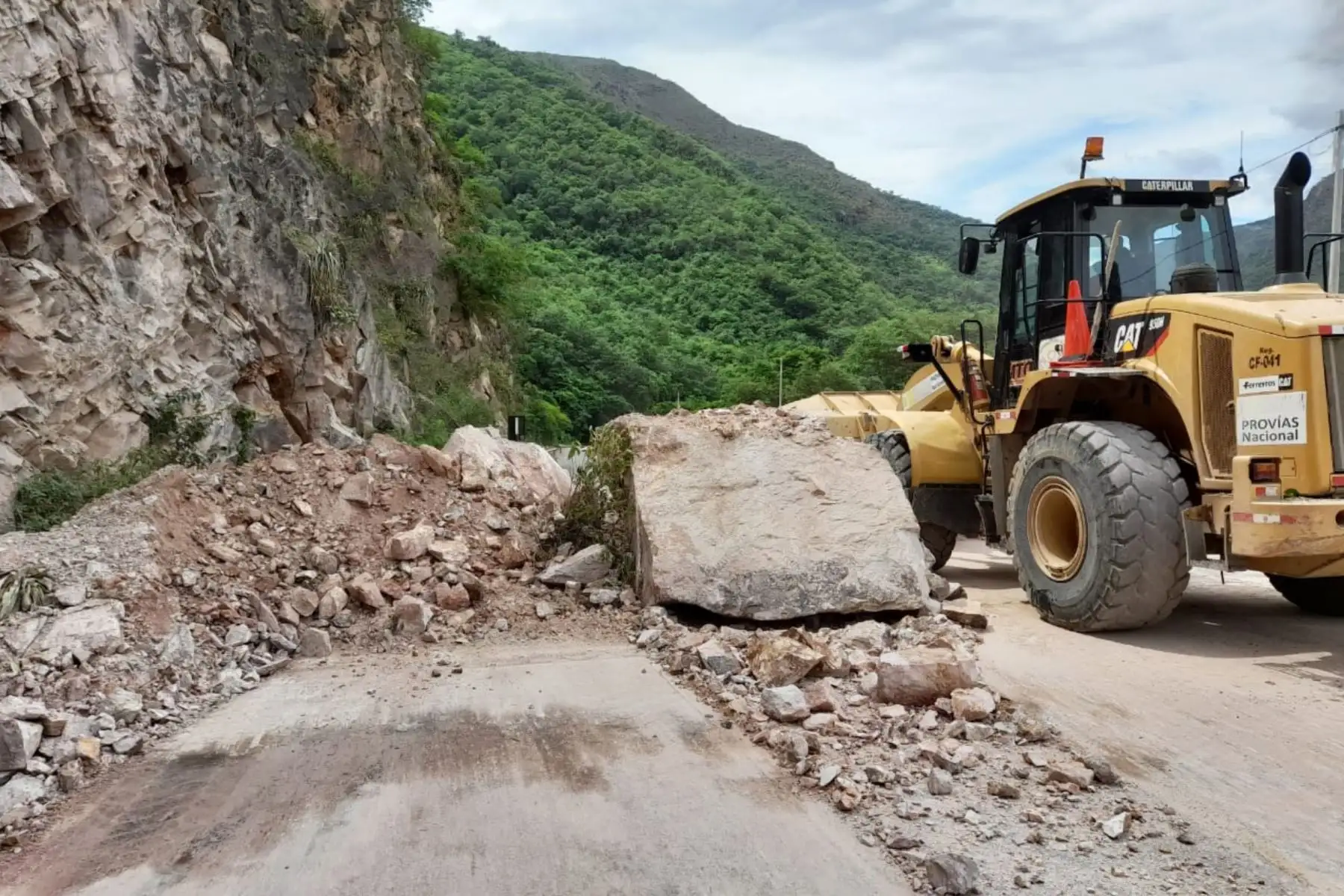 El MTC y Provías Nacional reiteran su compromiso de trabajar sin pausa para atender la emergencia vial en el nororiente del país en el más breve plazo. Foto: ANDINA/MTC