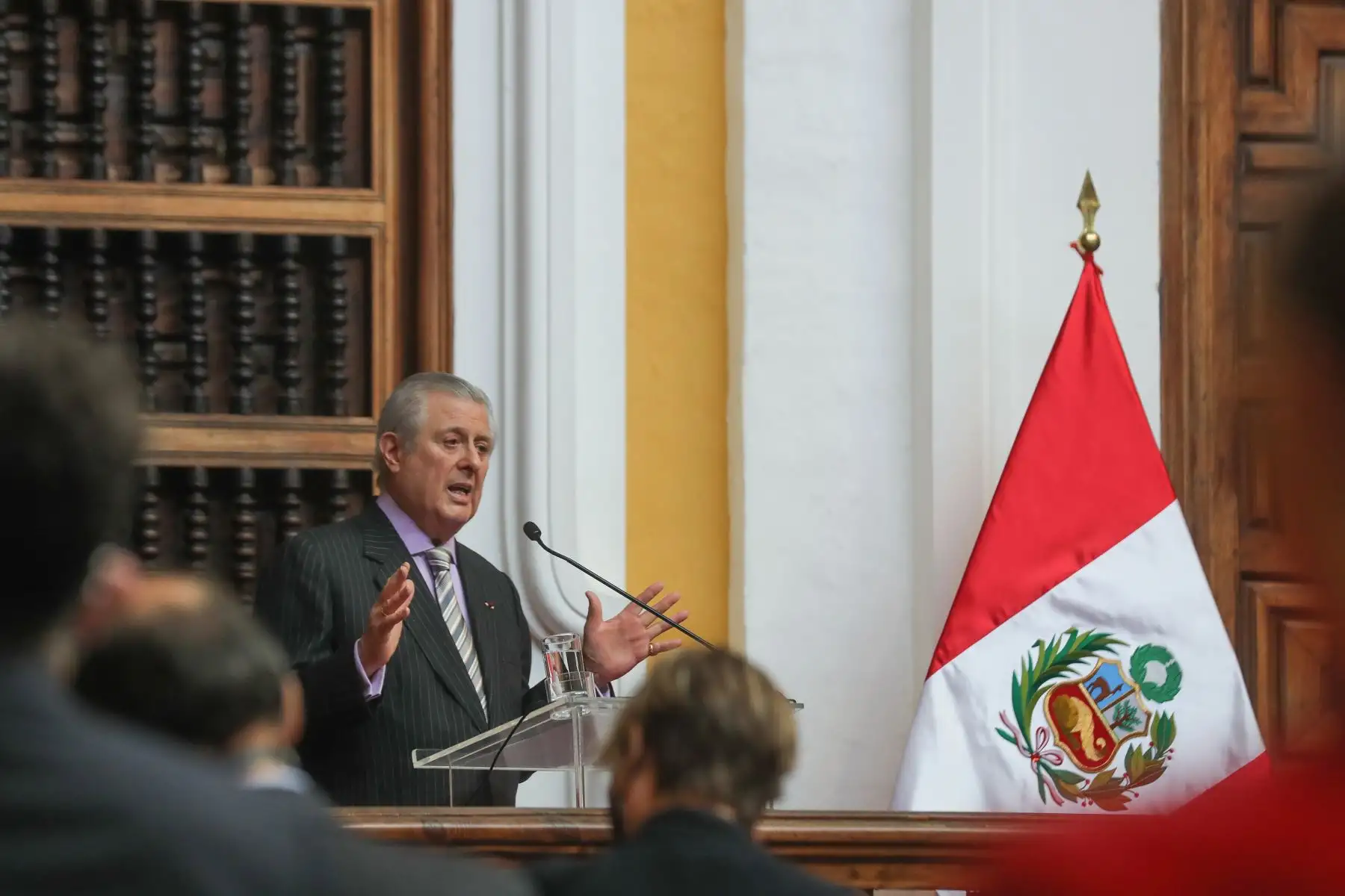 El ministro de Relaciones Exteriores, Óscar Maúrtua de Romaña, sostuvo un encuentro con empresarios europeos donde se abordó  las oportunidades de inversión que presenta el Perú.
FOTO: ANDINA/Carla Patiño