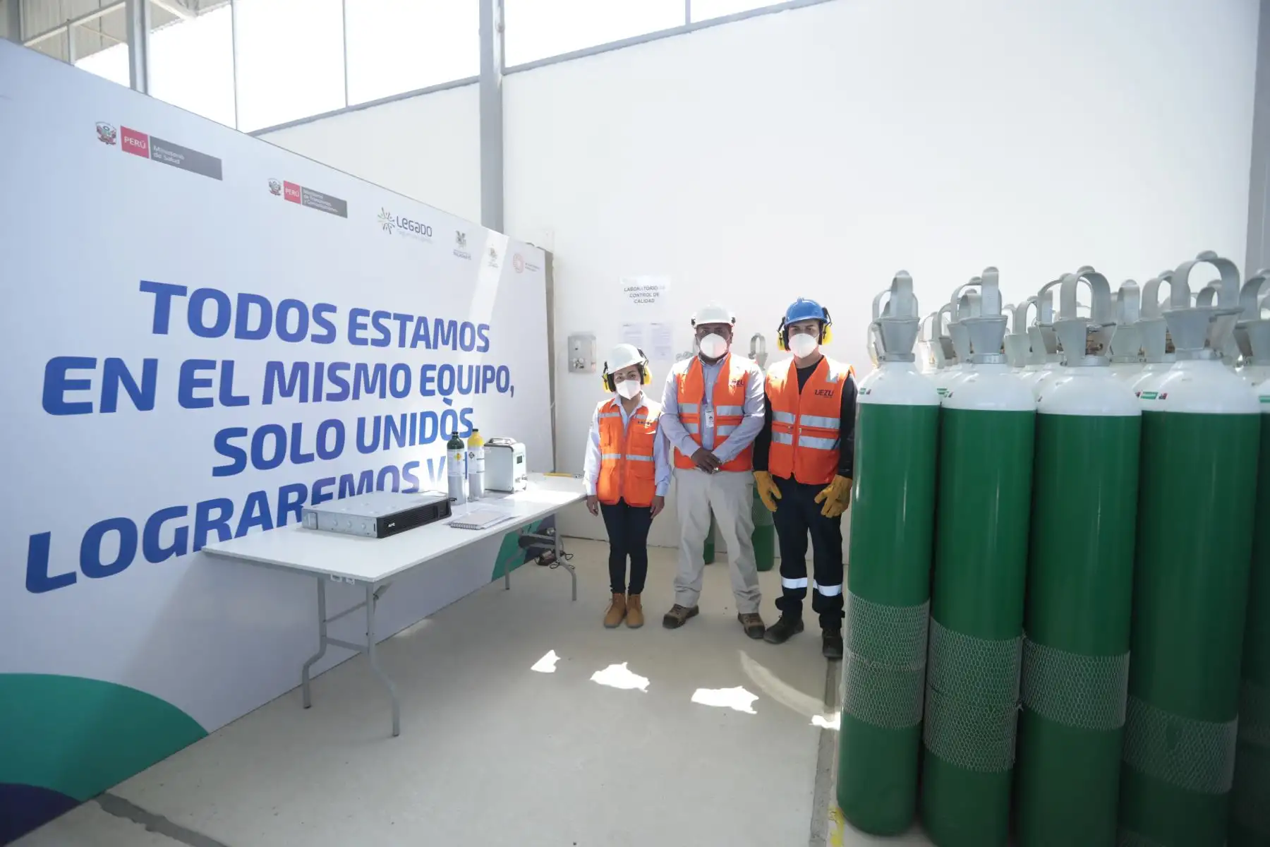 Presidente de la República, Pedro Castillo, viaja a la región La Libertad para hacer entrega de la fábrica de oxígeno criogénica en la provincia de Pacasmayo.
FOTO: ANDINA/Presidencia Perú