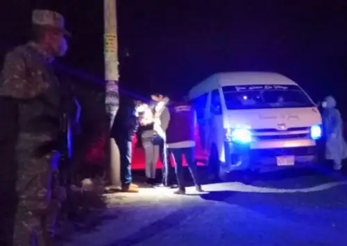 Con apoyo de las Fuerzas Armadas y la Policía Nacional autoridades de Salud de Áncash realizan operativo para intervenir buses interprovinciales para detectar casos de covid-19. ANDINA/Difusión