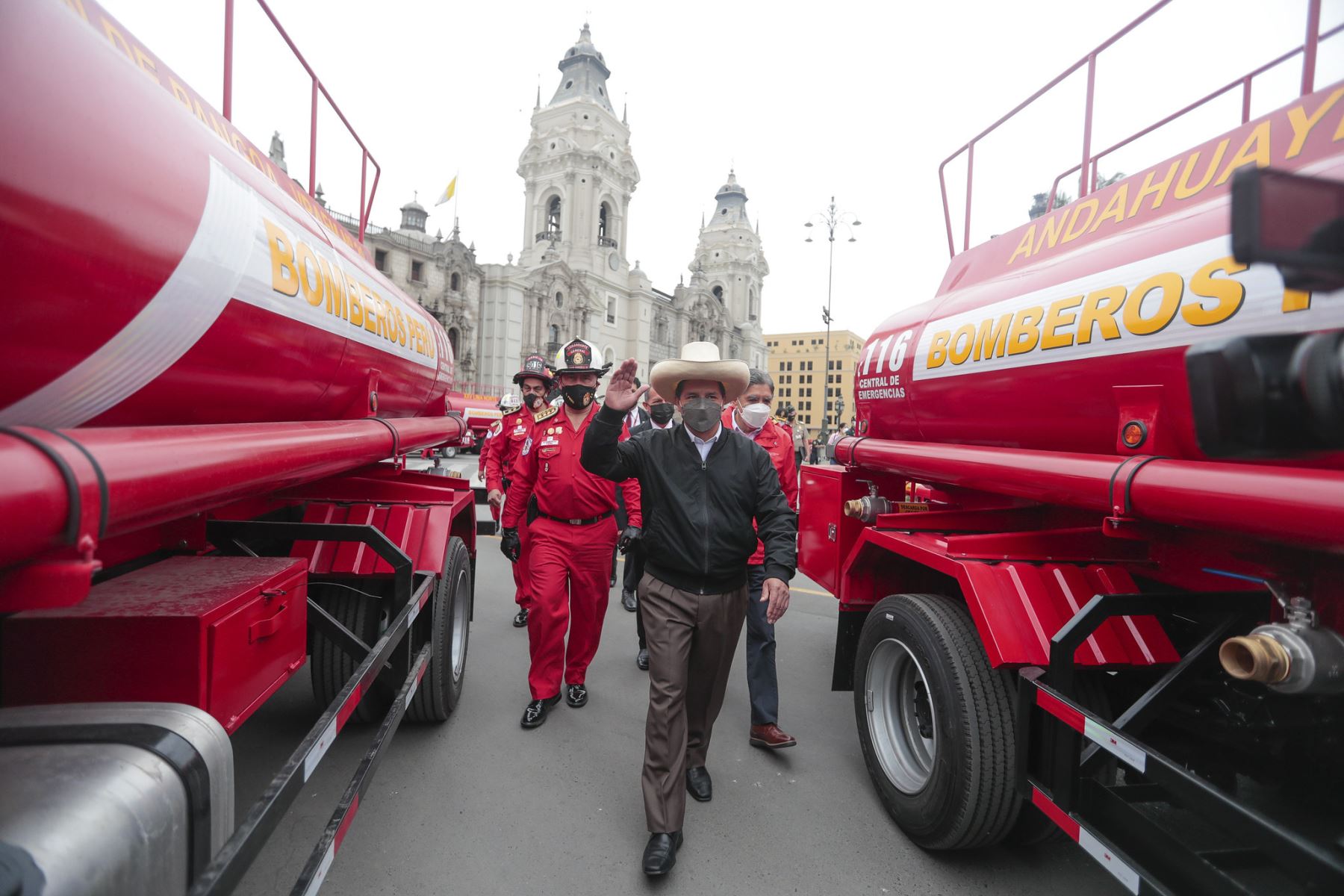 Presidente Pedro Castillo entregará unidades móviles al Cuerpo General de Bomberos Voluntarios del Perú. Foto: ANDINA/Prensa Presidencia