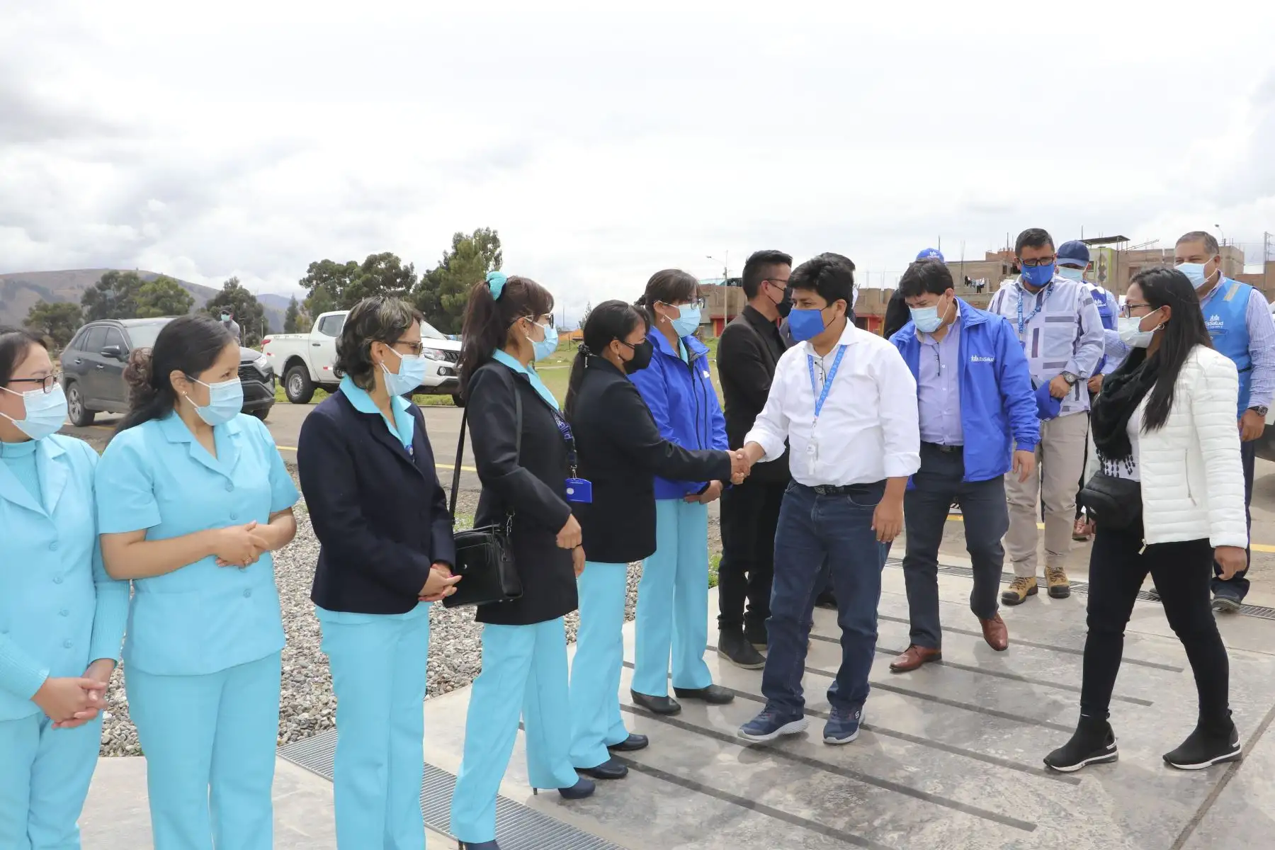 Presidente ejecutivo Mario Carhuapoma Yance, realizó una visita inopinada para verificar avances del Hospital Bicentenario de Jauja que contará con 56 camas de hospitalización y podrá beneficiar a 300 mil personas. Foto: ANDINA/Essalud