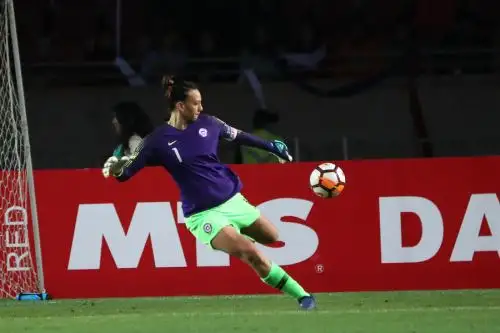 La chilena  Christiane Endler  en el once ideal compuesto por la Federación de Historia y Estadística del Fútbol