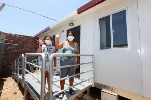 Piura: Vivienda culminó instalación de 245 módulos en Sullana para damnificados por sismo