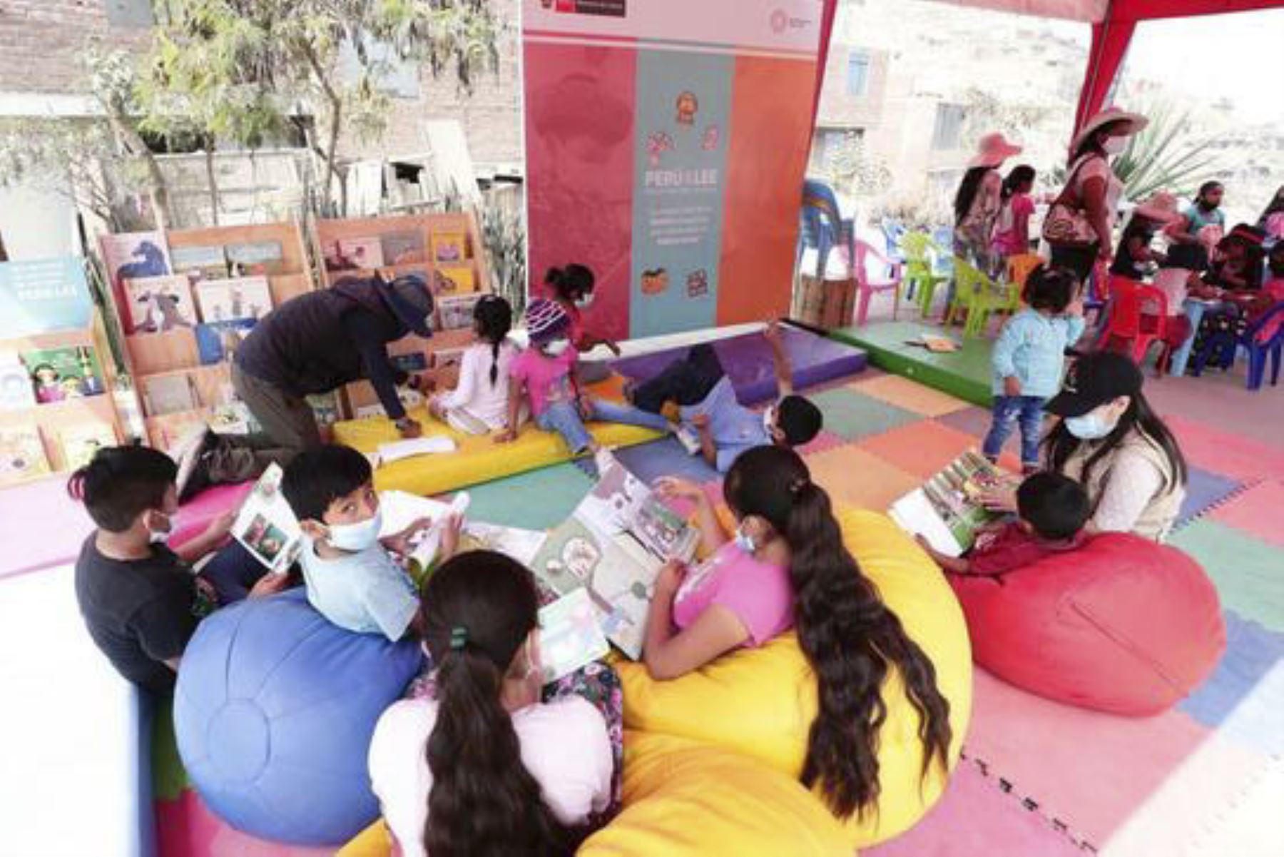 El Ministerio de Cultura y la Municipalidad de Ate promueven conjuntamente la lectura en la primera infancia. ANDINA/ Ministerio de Cultura
