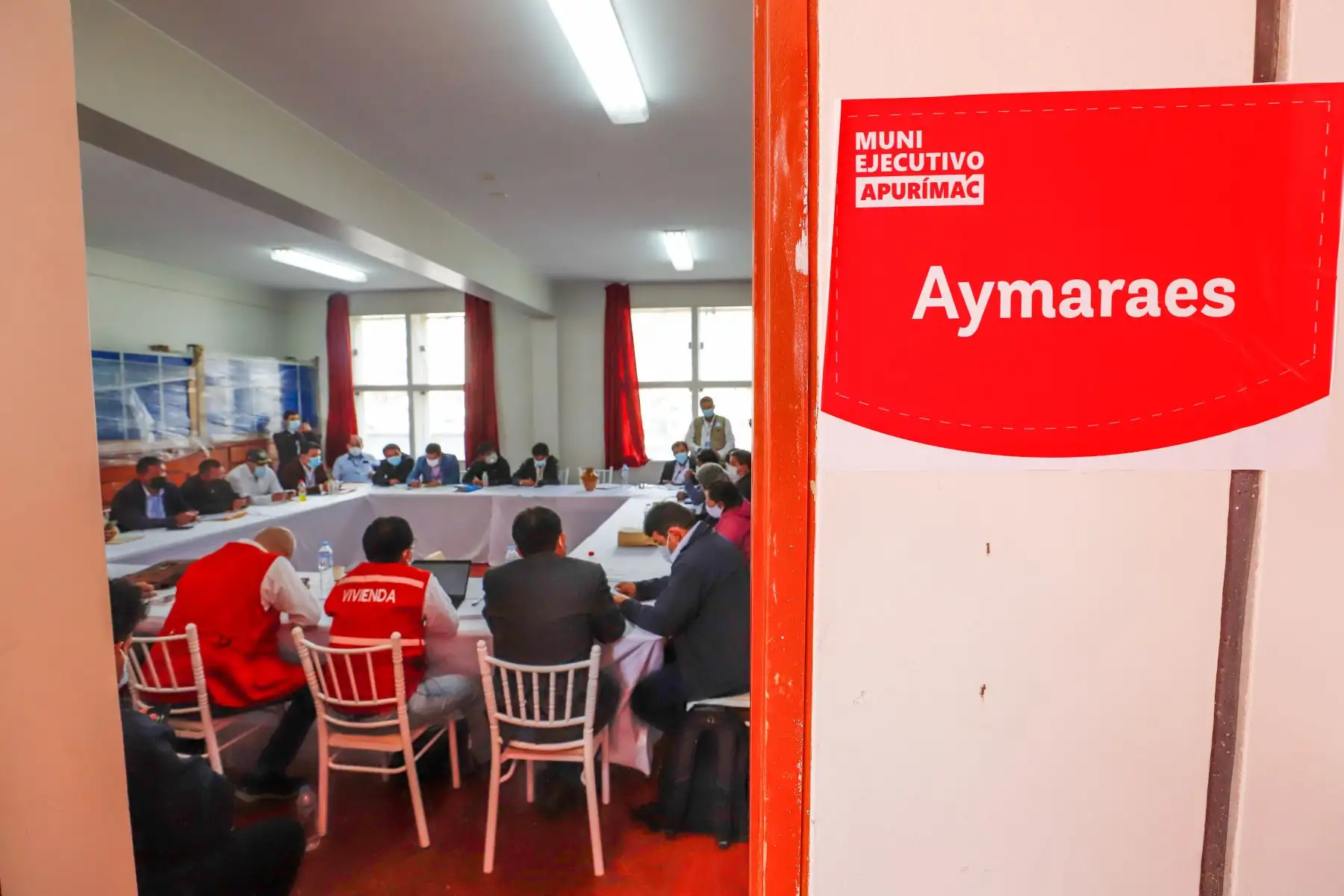 Presidenta del Consejo de Ministros lideró mesas técnicas de trabajo durante el Muni Ejecutivo en la región de Apurímac. Con su participación se logró instalar 7 mesas técnicas de coordinación con 84 alcaldes provinciales y distritales de Apurímac, con el fin de avanzar en la solución de los principales problemas de sus localidades. Foto: ANDINA/PCM