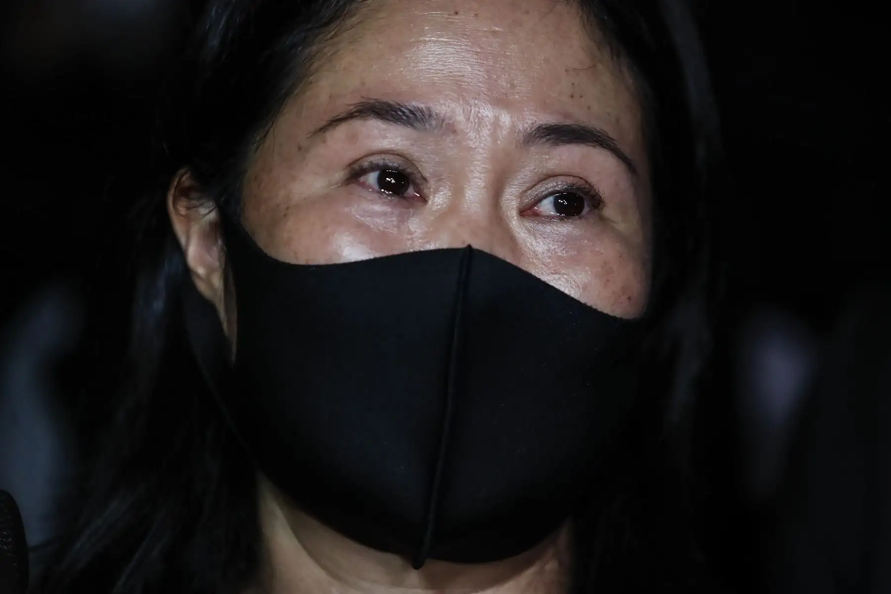 Keiko Fujimori y familia brindan unas palabras a la prensa durante velorio de Susana Higuchi en la Parroquia  Santa María Madre de la Iglesia, en Jesús María. Foto: ANDINA/Renato Pajuelo