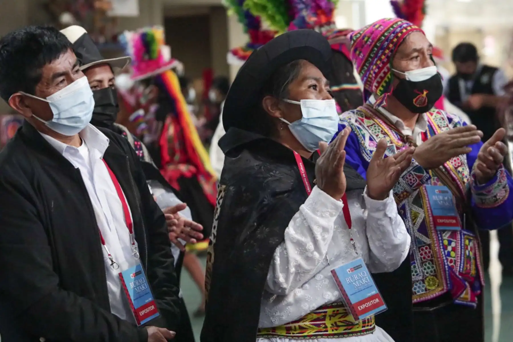 Con la participación de más de cien colectivos de artesanos de todo el Perú, la ministra de Cultura, Gisela Ortiz, inauguró hoy la Feria Ruraq Maki en el Ministerio de Cultura en el Ministerio de Cultura.
Foto: ANDINA/ MINCUL