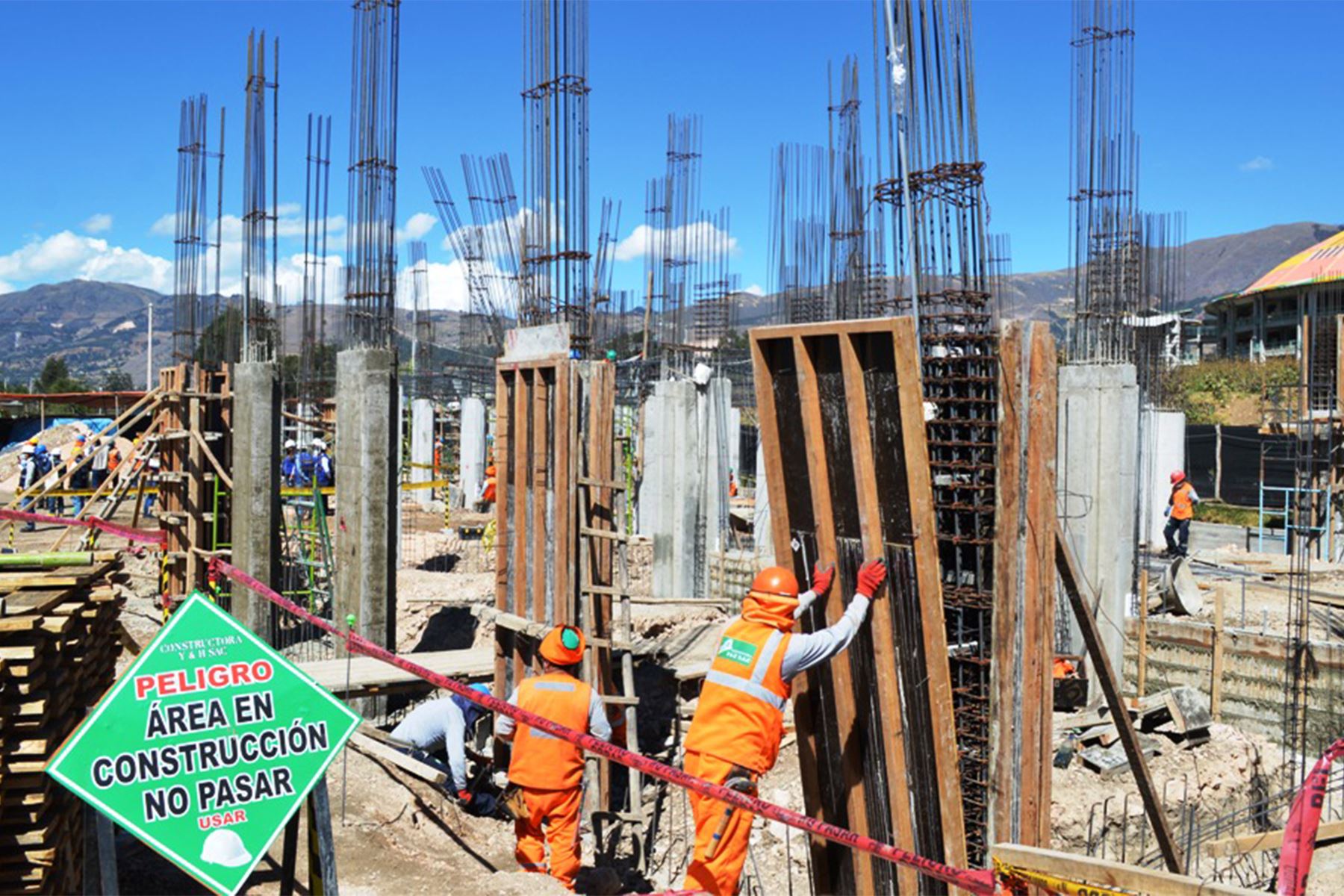 El sector construcción registró 3,768 puestos de trabajo en la región Cajamarca, informó la Dirección Regional de Trabajo y Promoción del Empleo. Foto: ANDINA/Cortesía Eduard Lozano