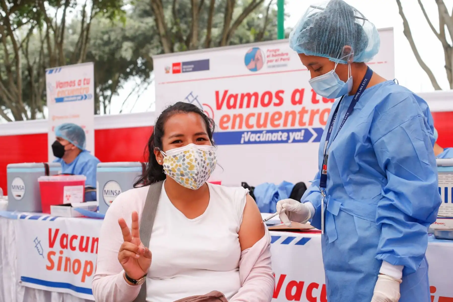 Se dió inicio al Vacuna Fest Navideño en la USMP como parte del cierre de brechas de vacunación contra la covid-19. Foto: Minsa