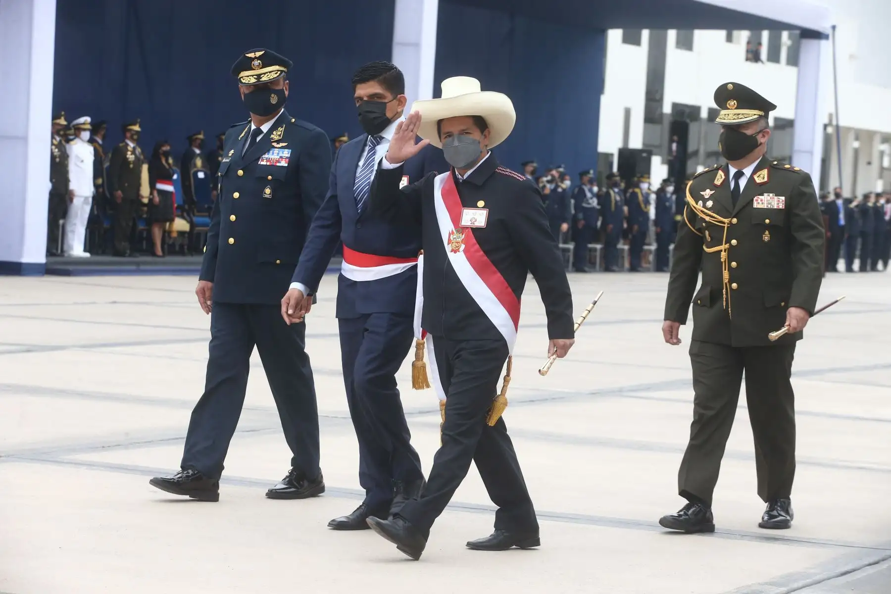 El presidente de la República, Pedro Castillo Terrones, encabeza la Ceremonia de Graduación de los Alféreces de la Escuela de Oficiales de la Fuerza Aérea del Perú
Foto: ANDINA/Vidal Tarqui