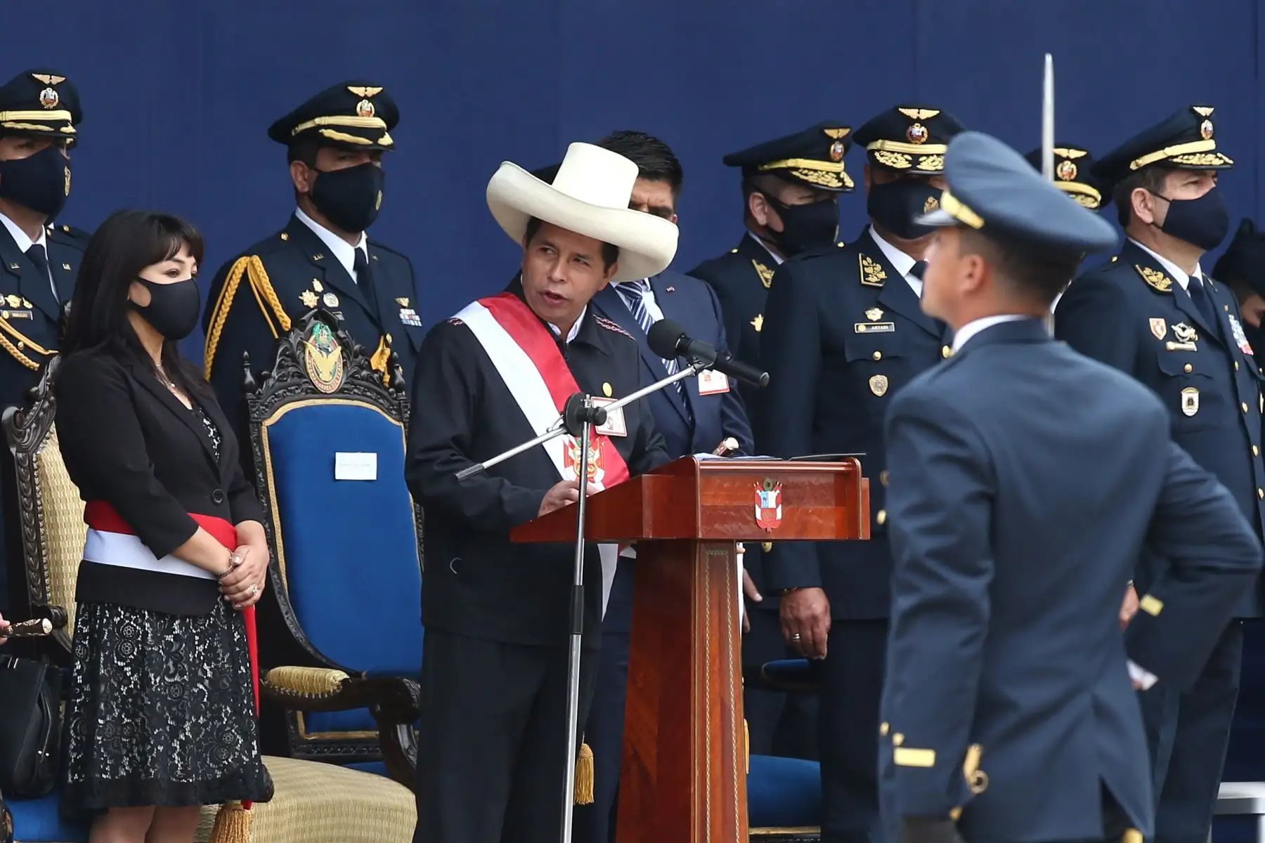 El presidente de la República, Pedro Castillo Terrones, encabeza la Ceremonia de Graduación de los Alféreces de la Escuela de Oficiales de la Fuerza Aérea del Perú.
Foto: ANDINA/Vidal Tarqui