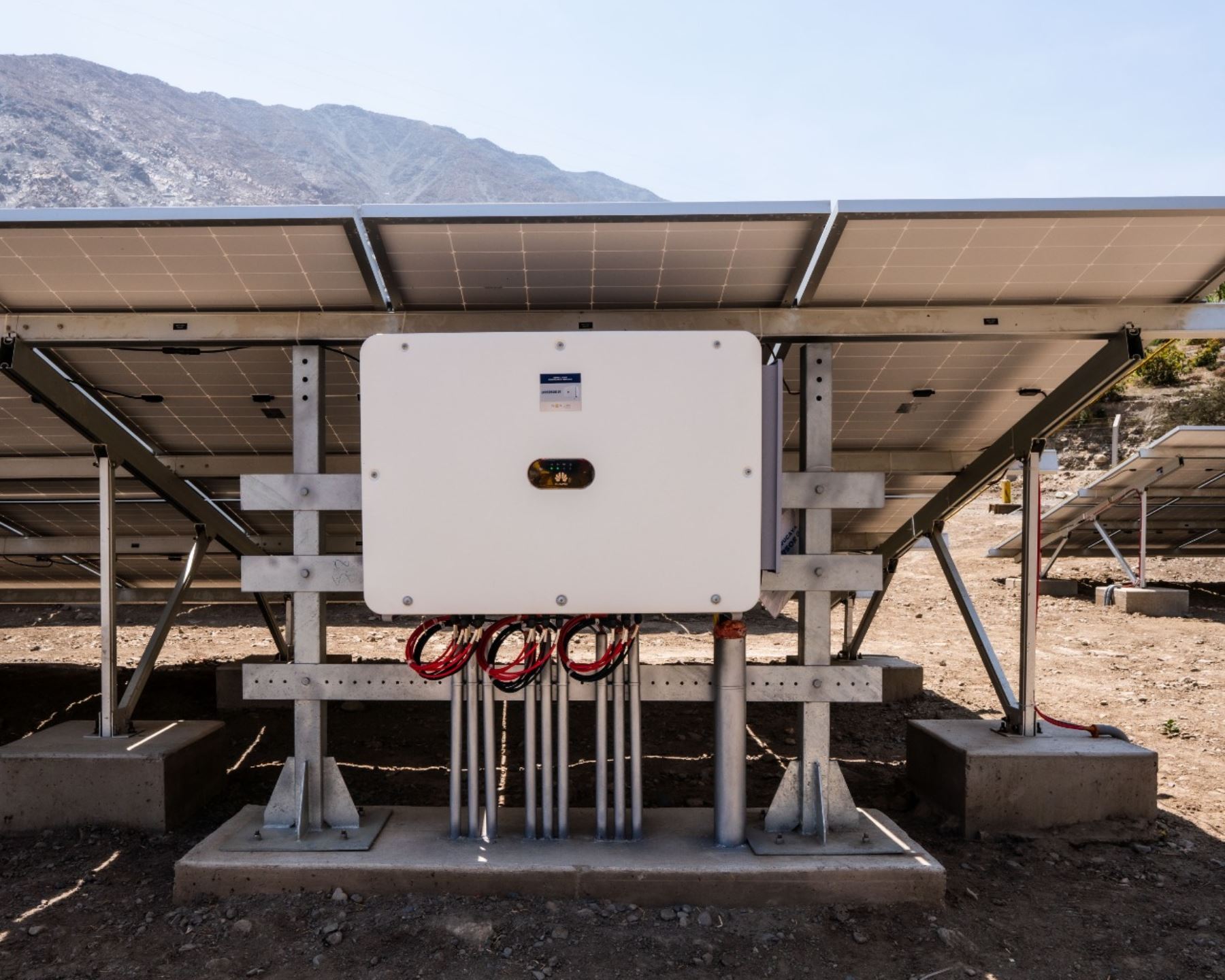 Inauguran planta solar fotovoltaica en Sayán-Huaura que reduce emisión del CO2