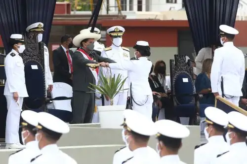 Presidente Pedro Castillo encabeza ceremonia de graduación en Escuela de Oficiales de la Marina. Foto: ANDINA/Vidal Tarqui.