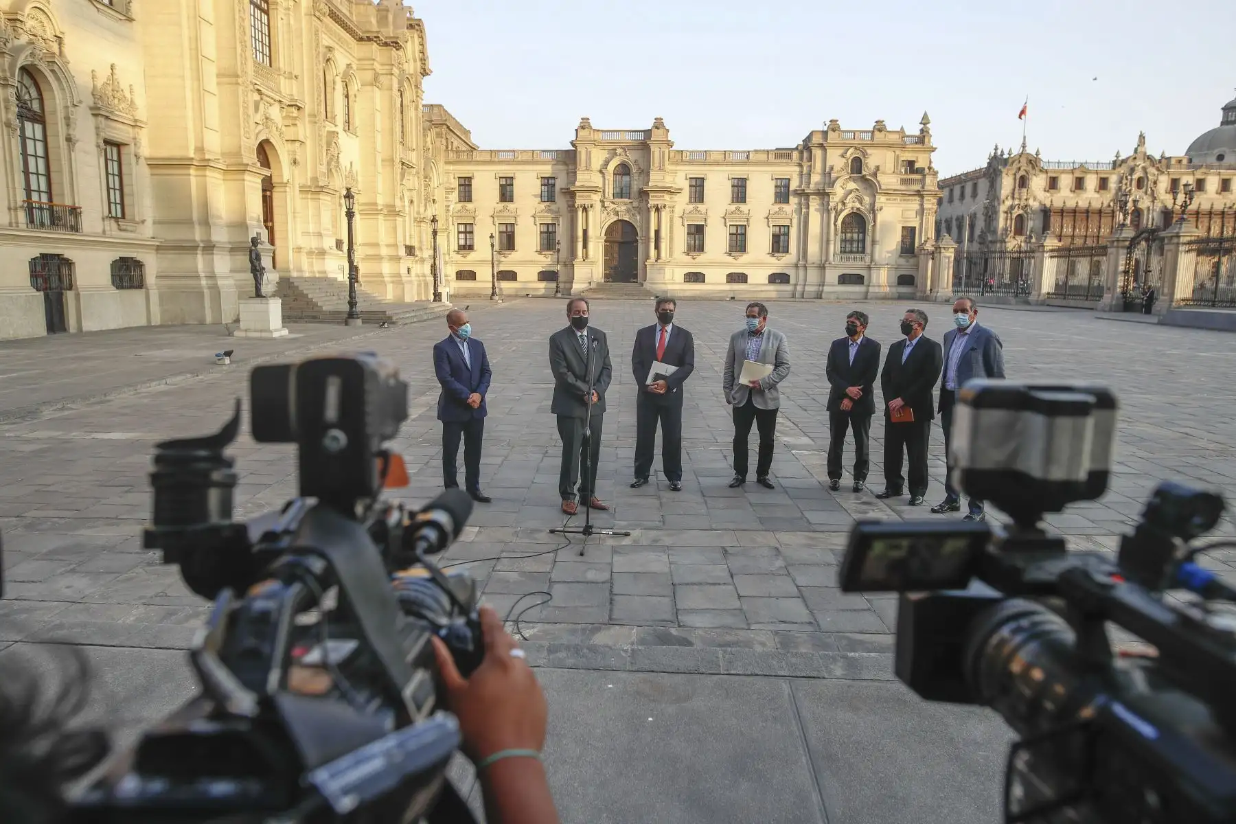 Mandatario Pedro Castillo se reúne con empresarios del sector hidrocarburos en Palacio de Gobierno. Foto: ANDINA/Presidencia Perú