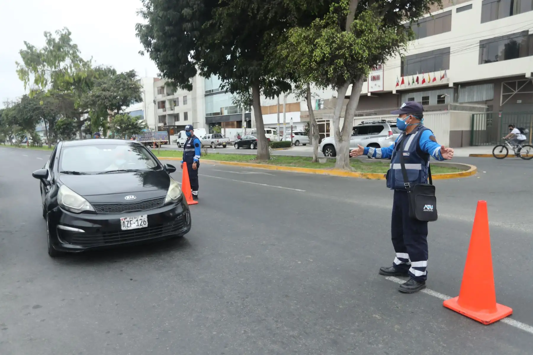 ATU verifica que conductores y cobradores de transporte urbano cuenten con la doble vacunación contra el covid-19.
Foto: ANDINA/Carla Patiño Ramírez