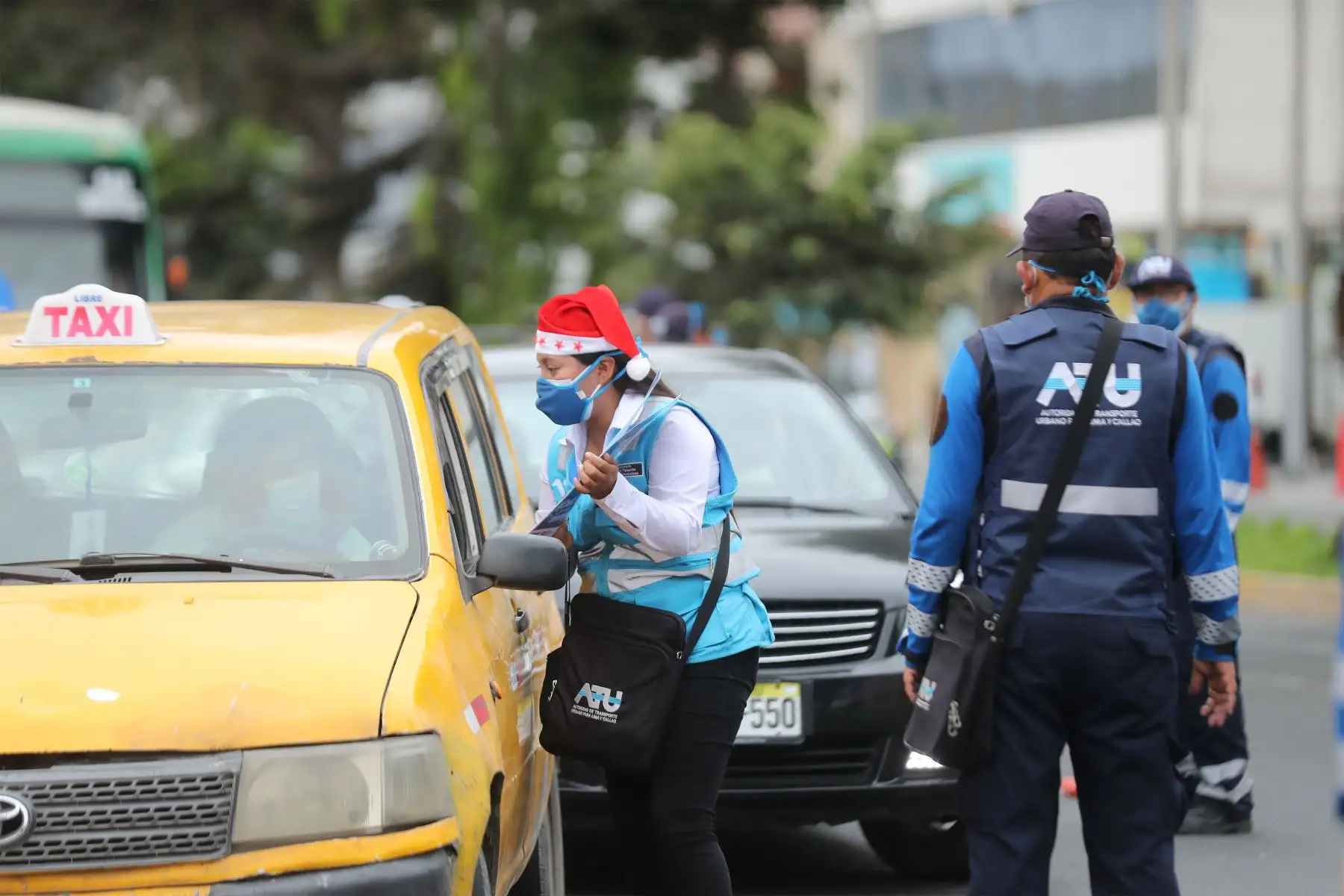 ATU verifica que conductores y cobradores de transporte urbano cuenten con la doble vacunación contra el covid-19.
Foto: ANDINA/Carla Patiño Ramírez